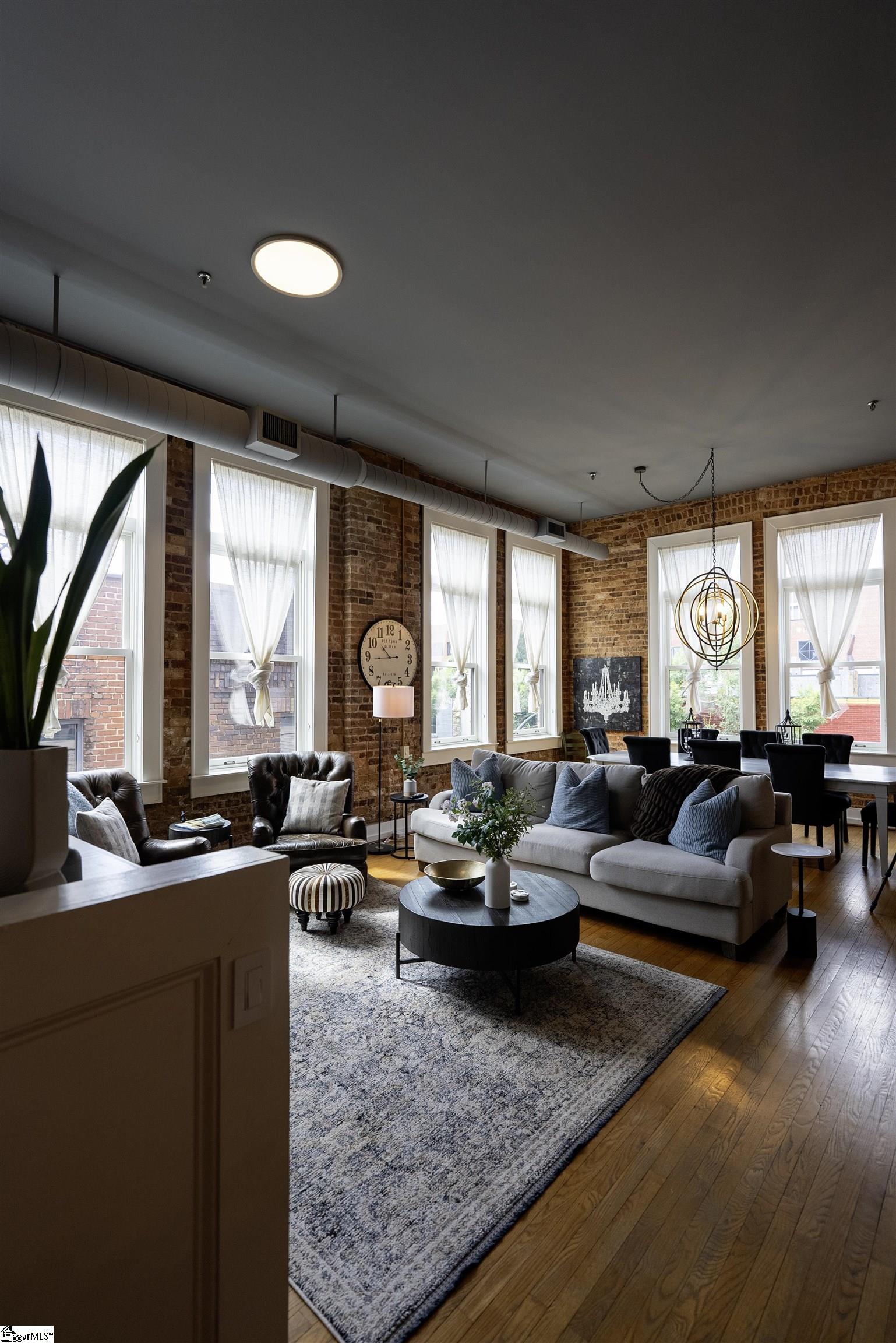 102 N Main Street Unit G