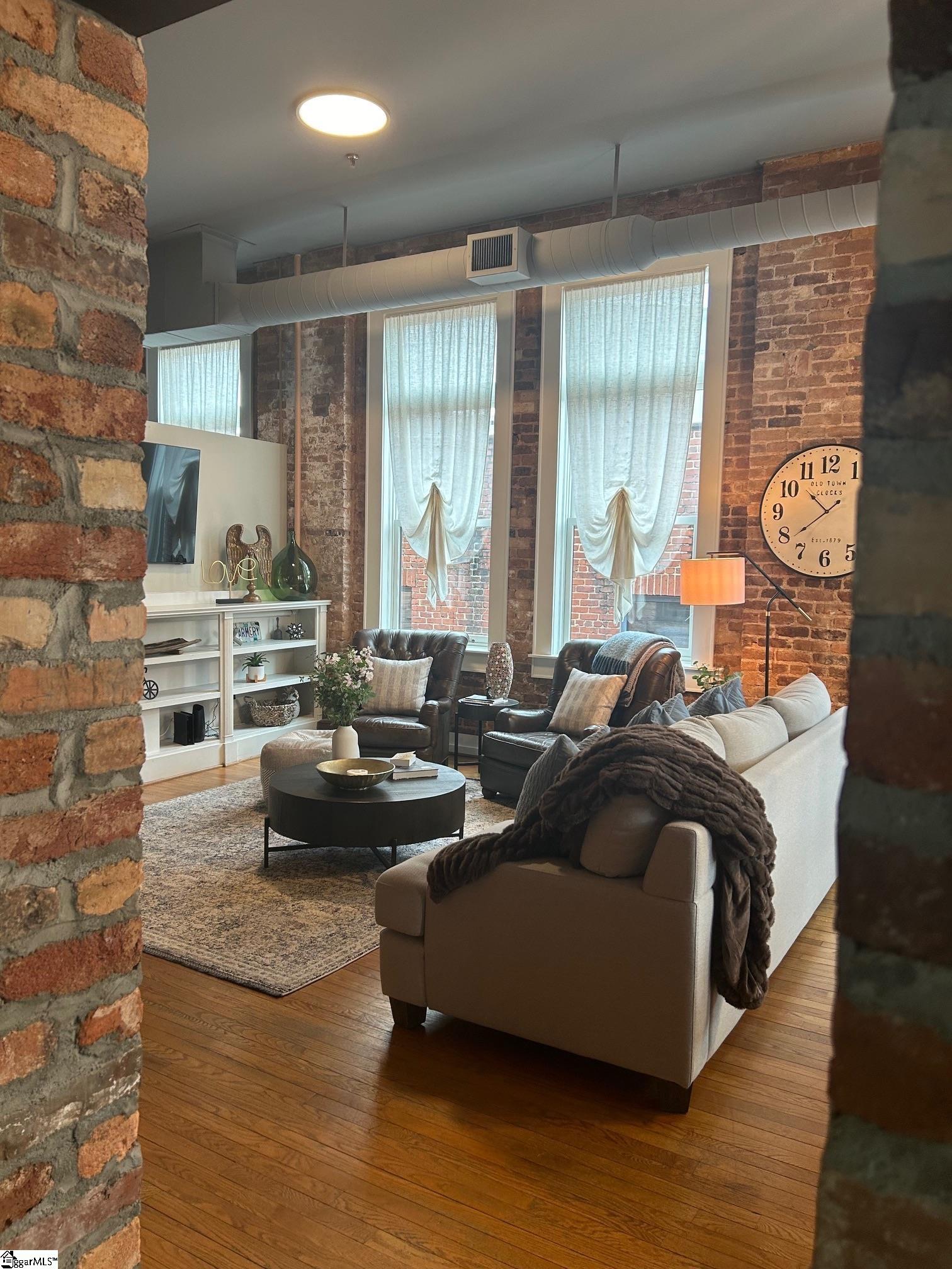 102 N Main Street Unit G
