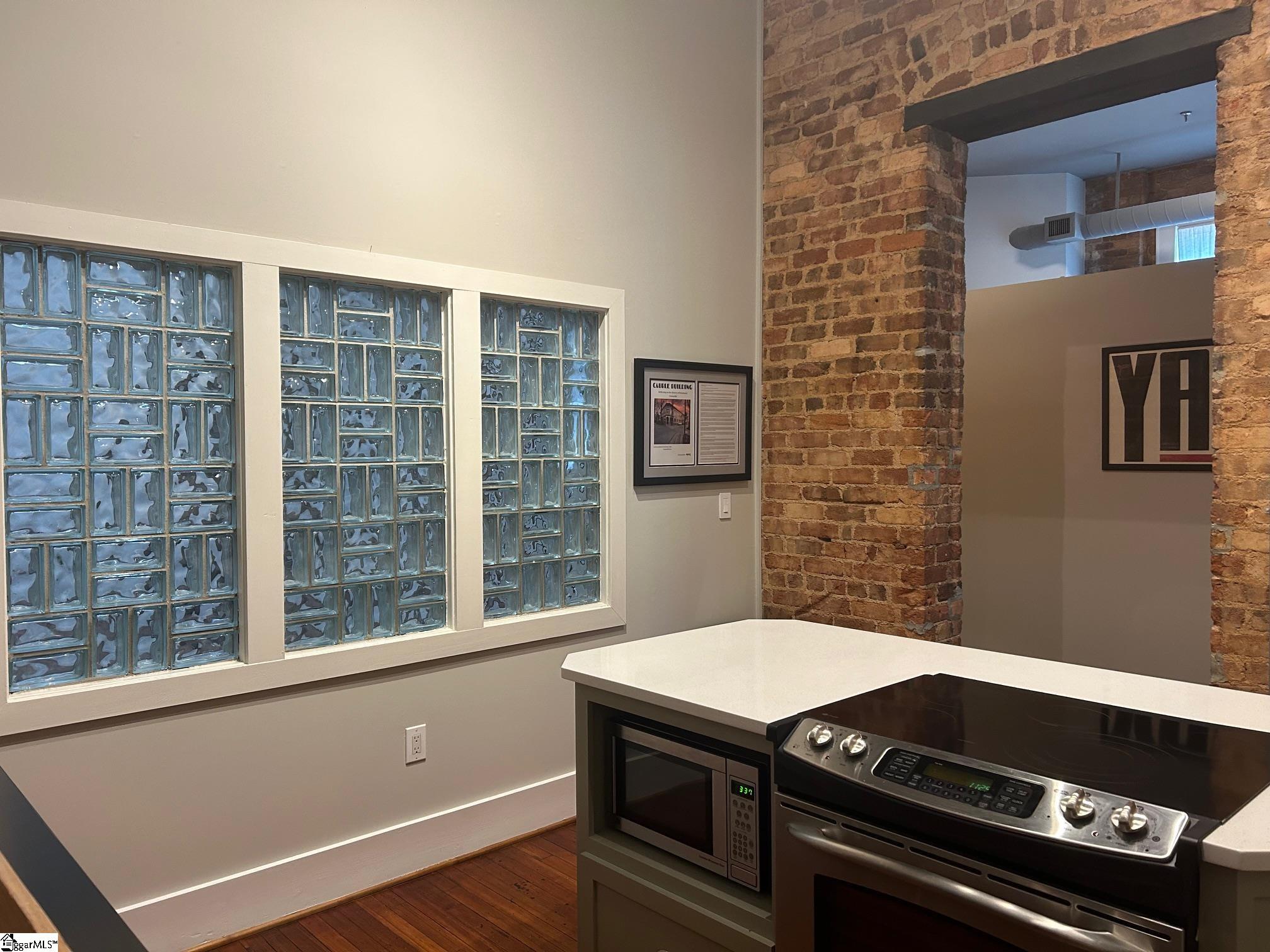102 N Main Street Unit G