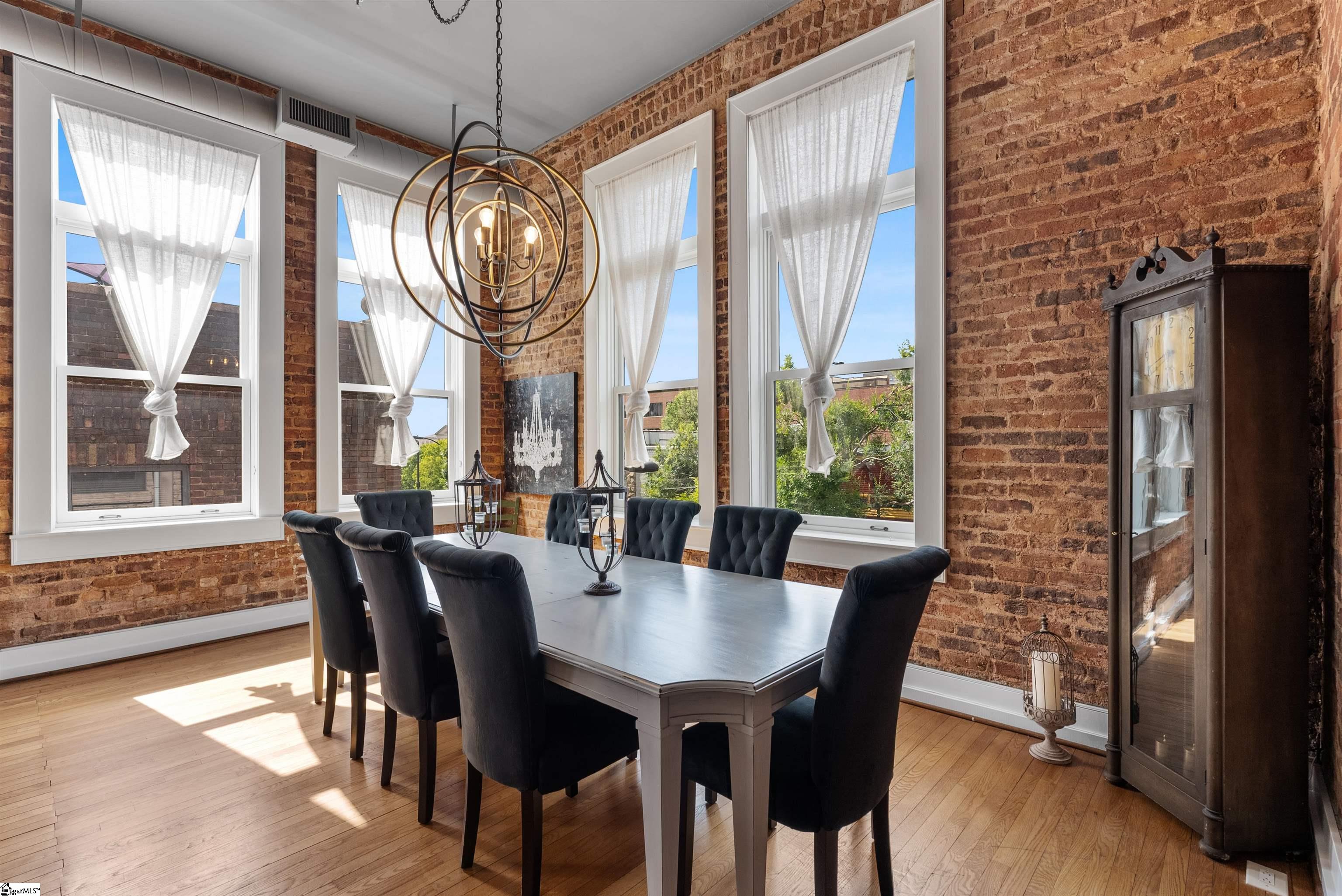 102 N Main Street Unit G