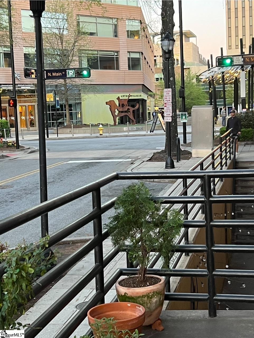 102 N Main Street Unit G