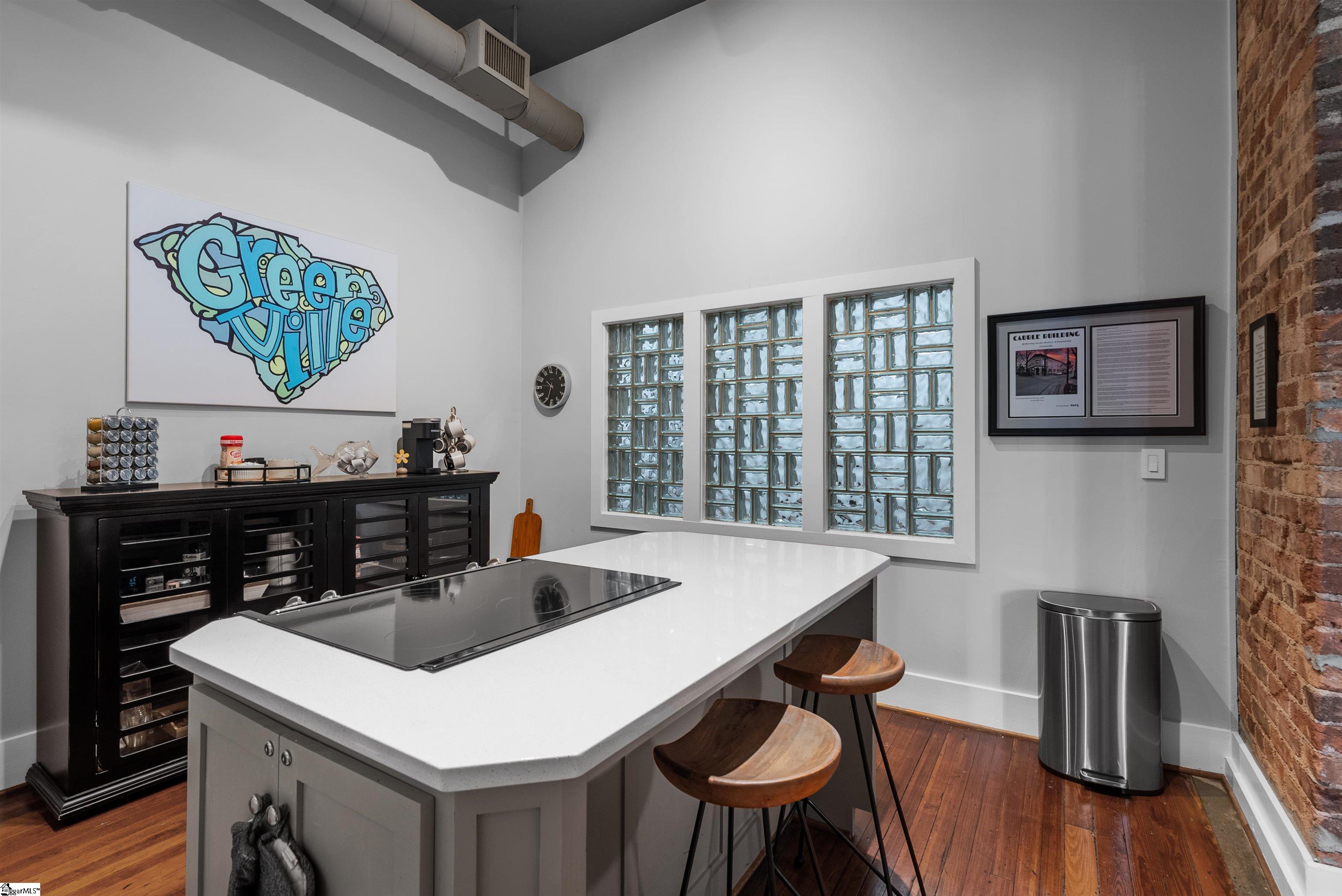 102 N Main Street Unit G