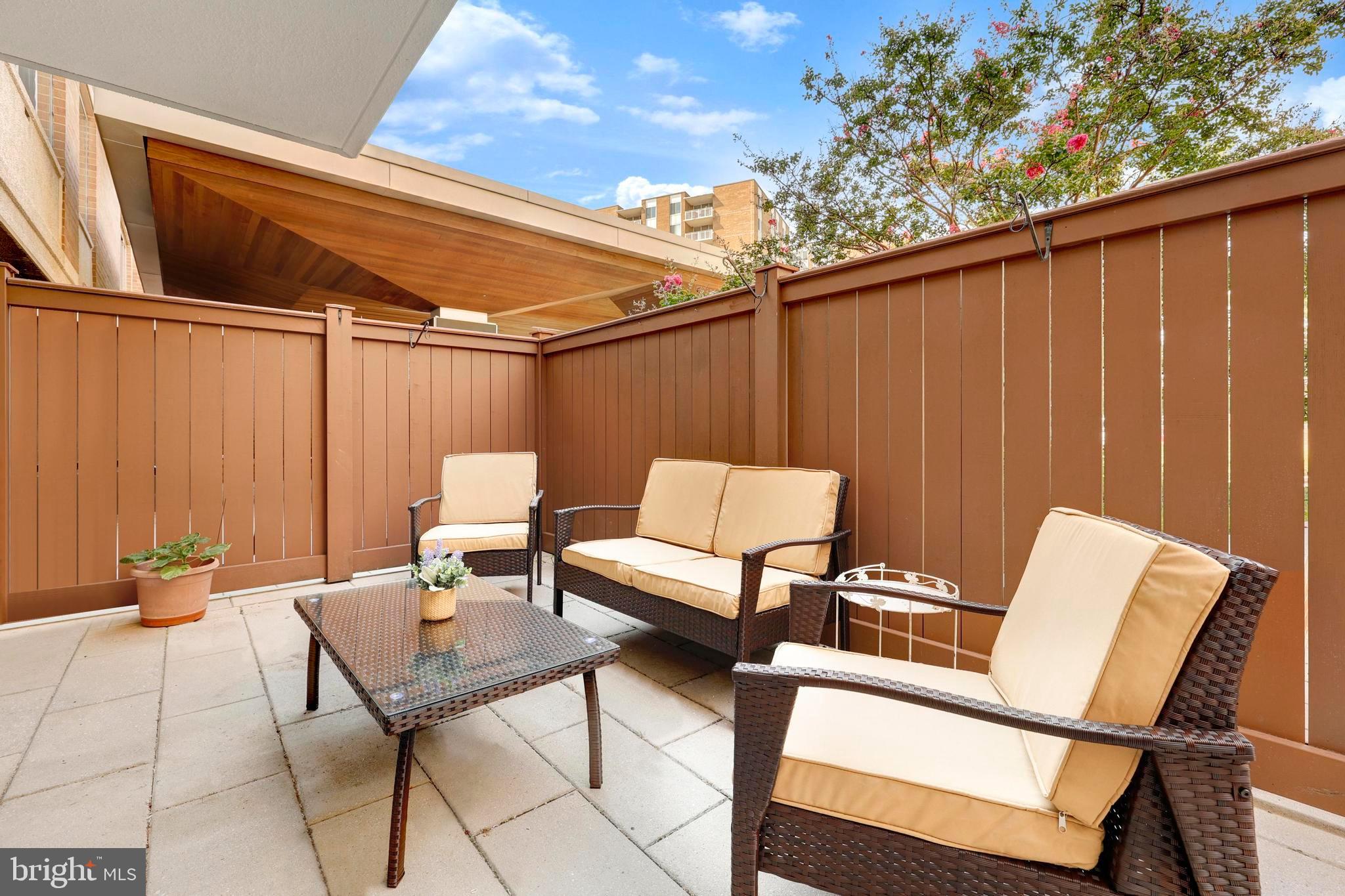 2939 van Ness STREET NW Unit: 631