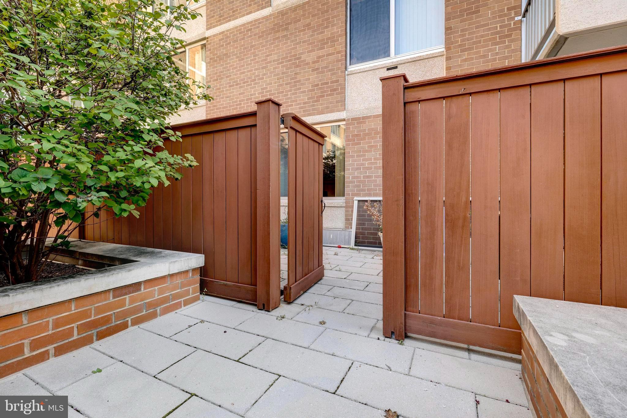 2939 van Ness STREET NW Unit: 631