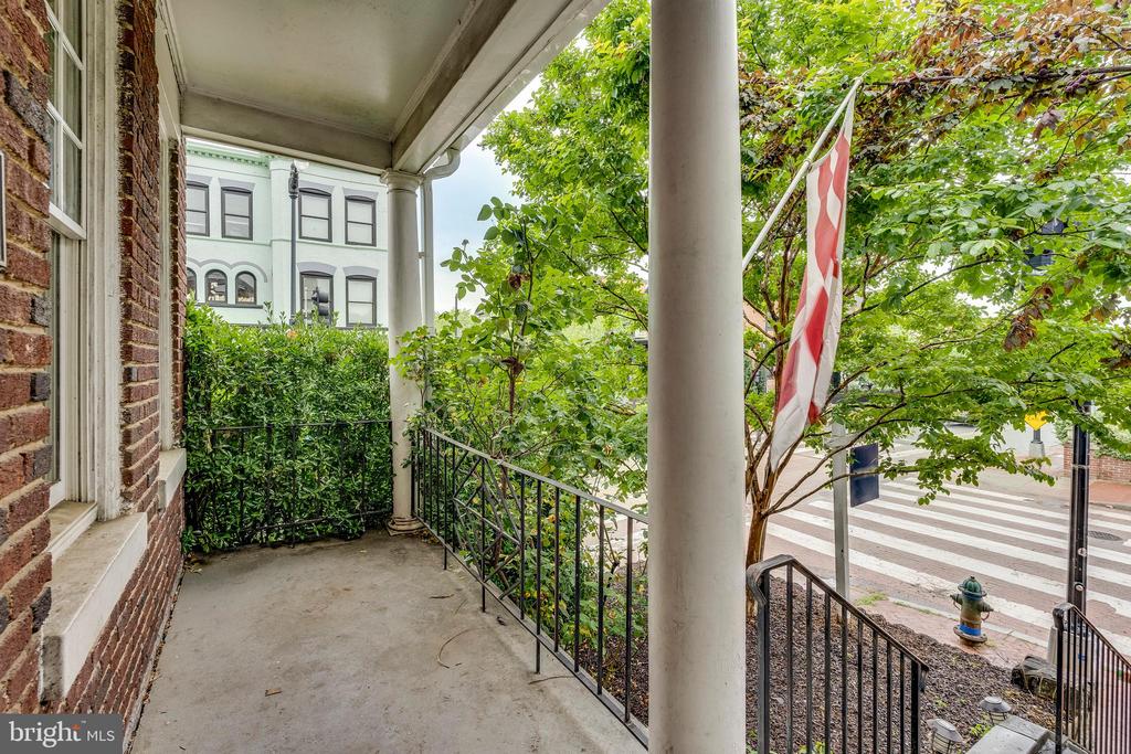 401 T St NW