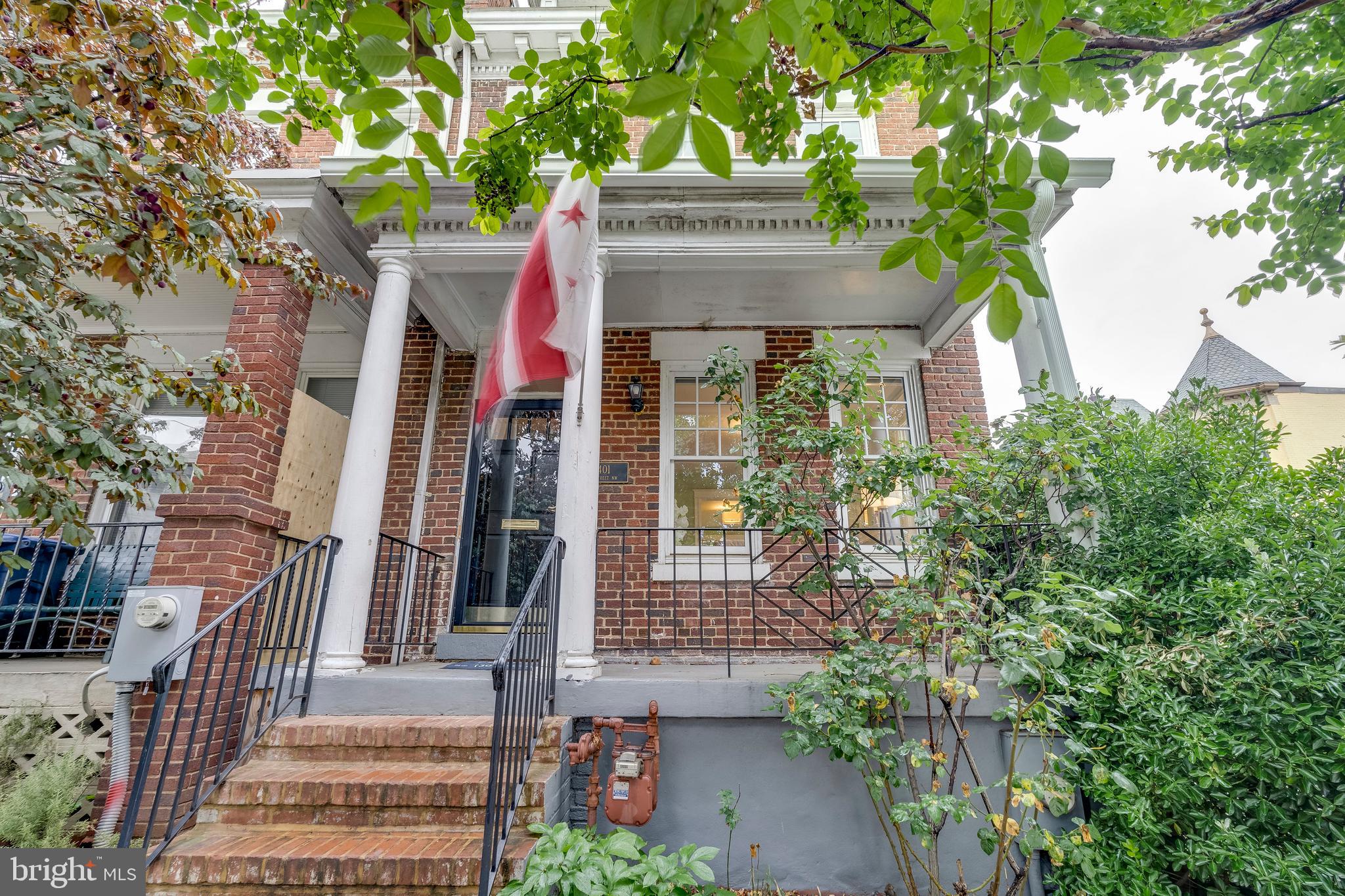 401 T St NW