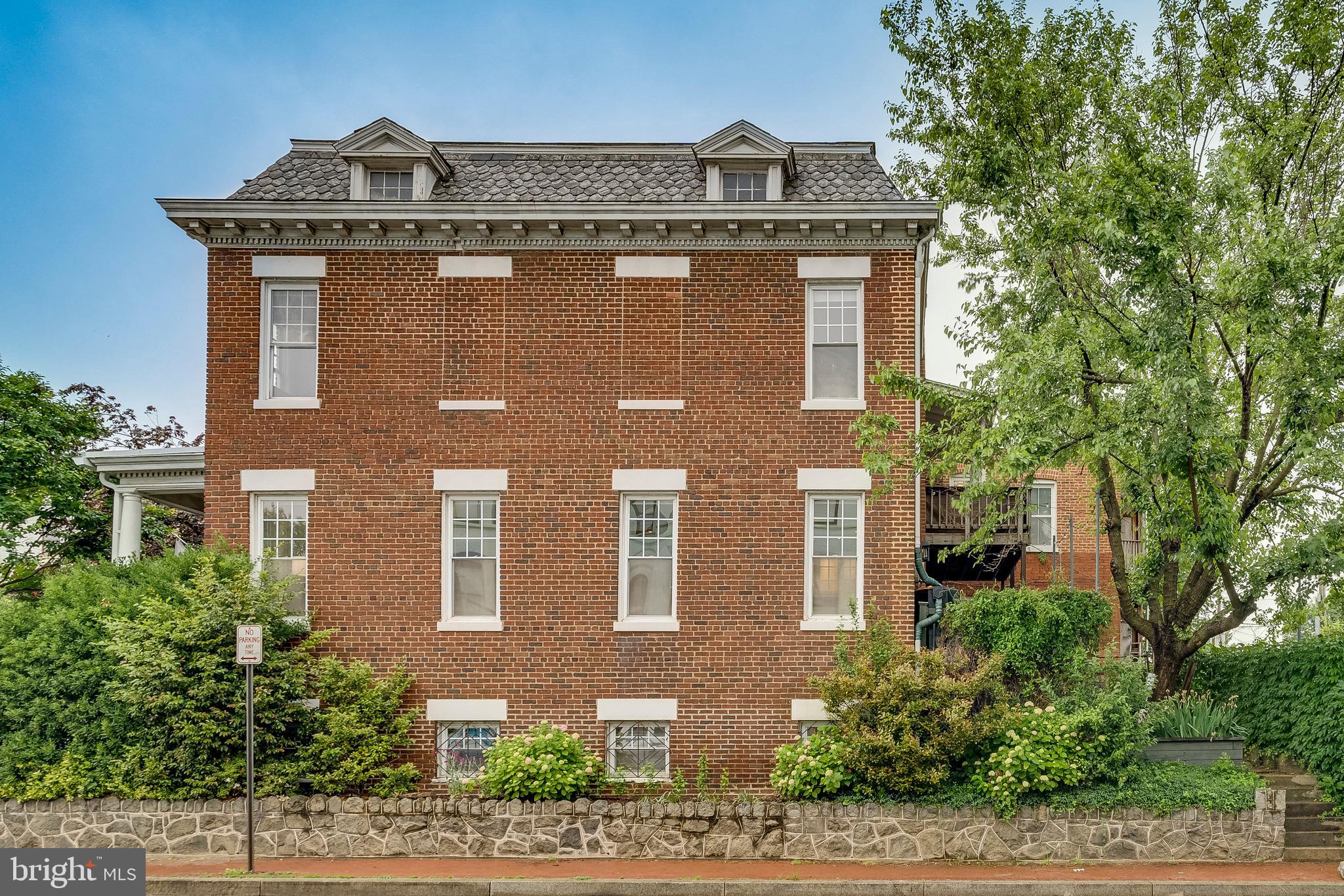 401 T St NW