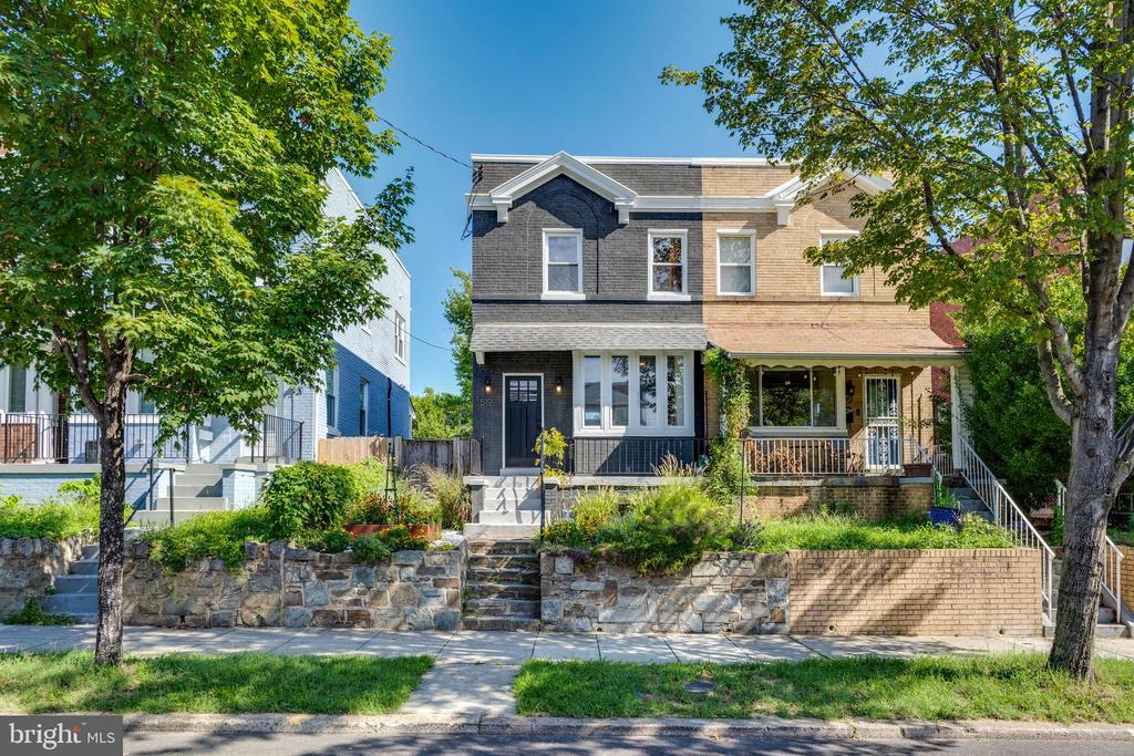 519 Tuckerman St NW