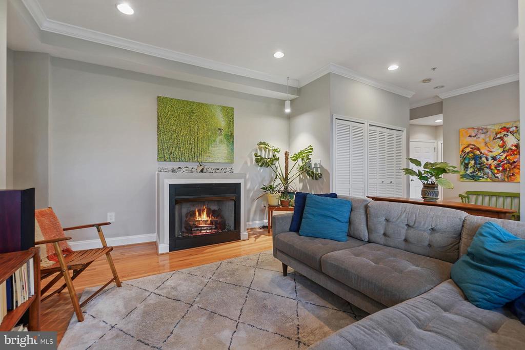 150 Rhode Island Ave NW #401