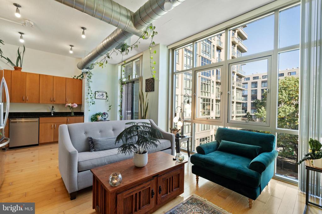 811 4th St NW #502