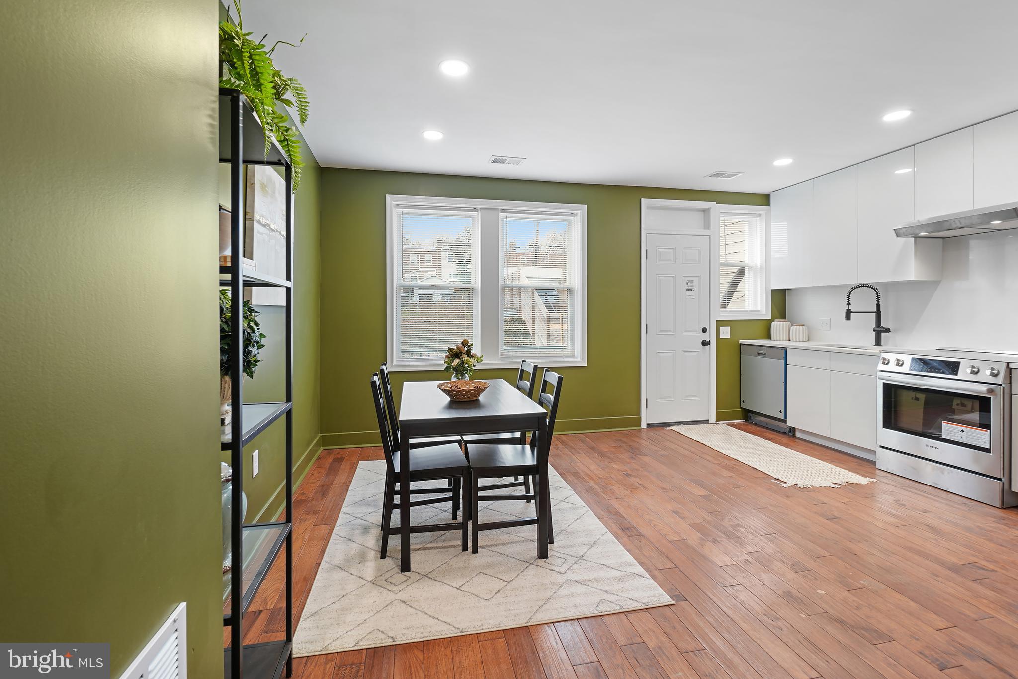 234 Gallatin St NW