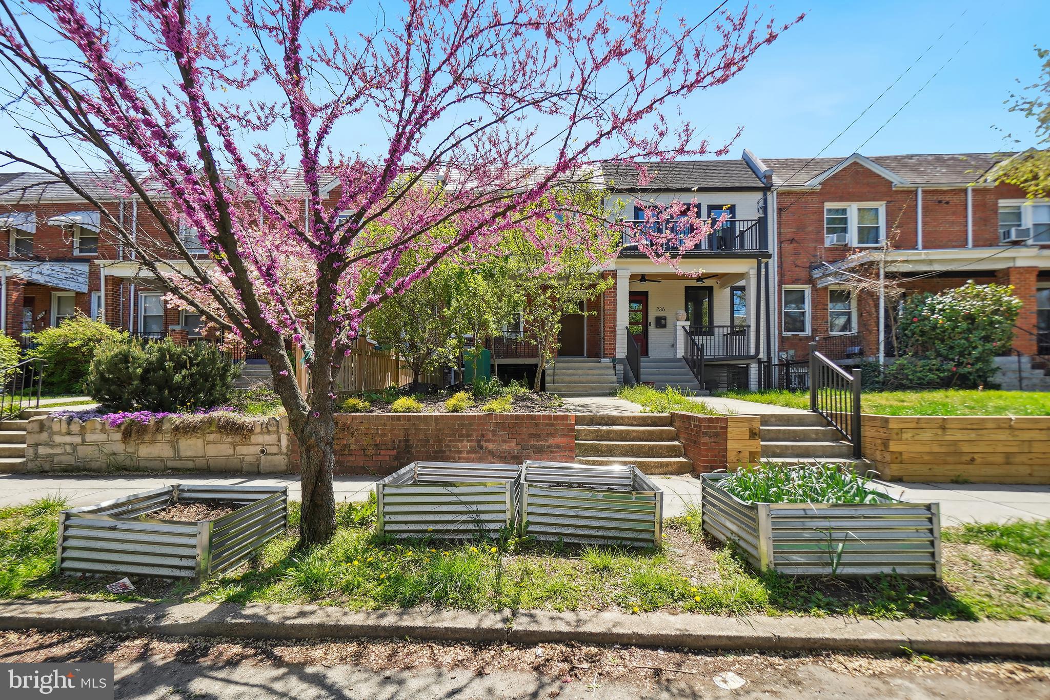 234 Gallatin St NW