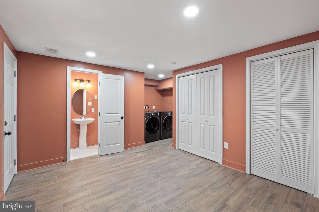 234 Gallatin St NW