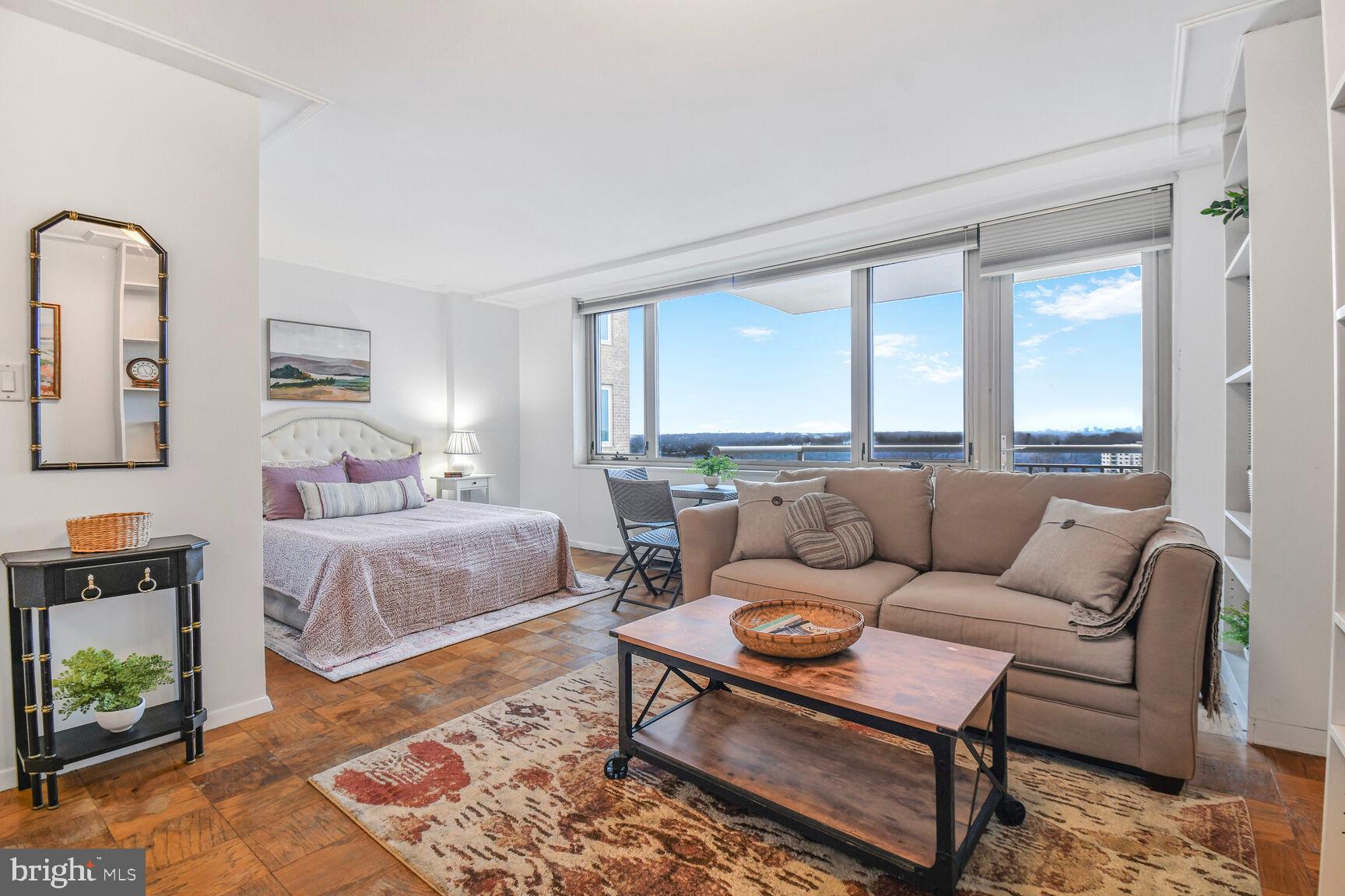 2800 Wisconsin Ave NW #906