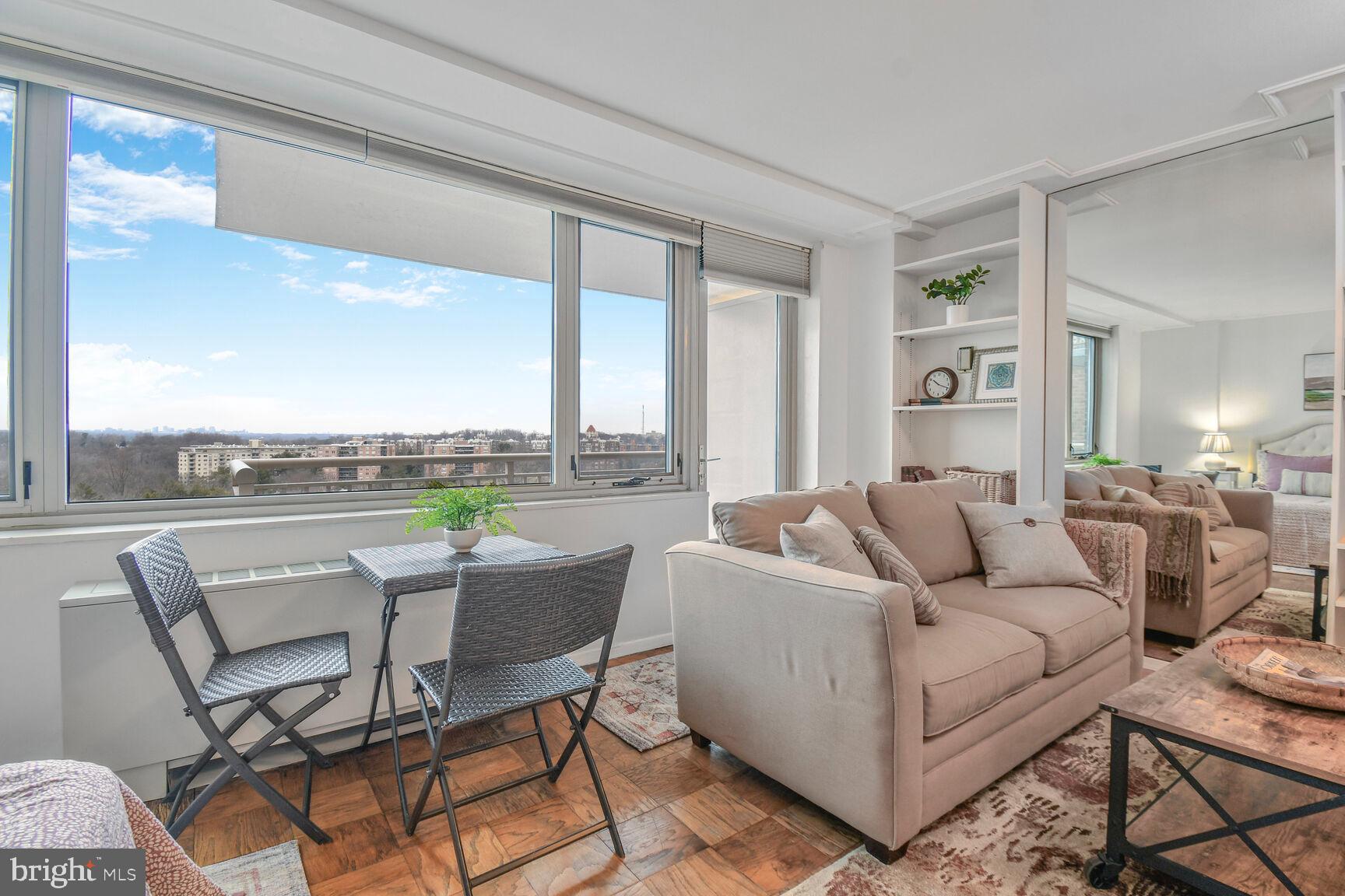 2800 Wisconsin Ave NW #906