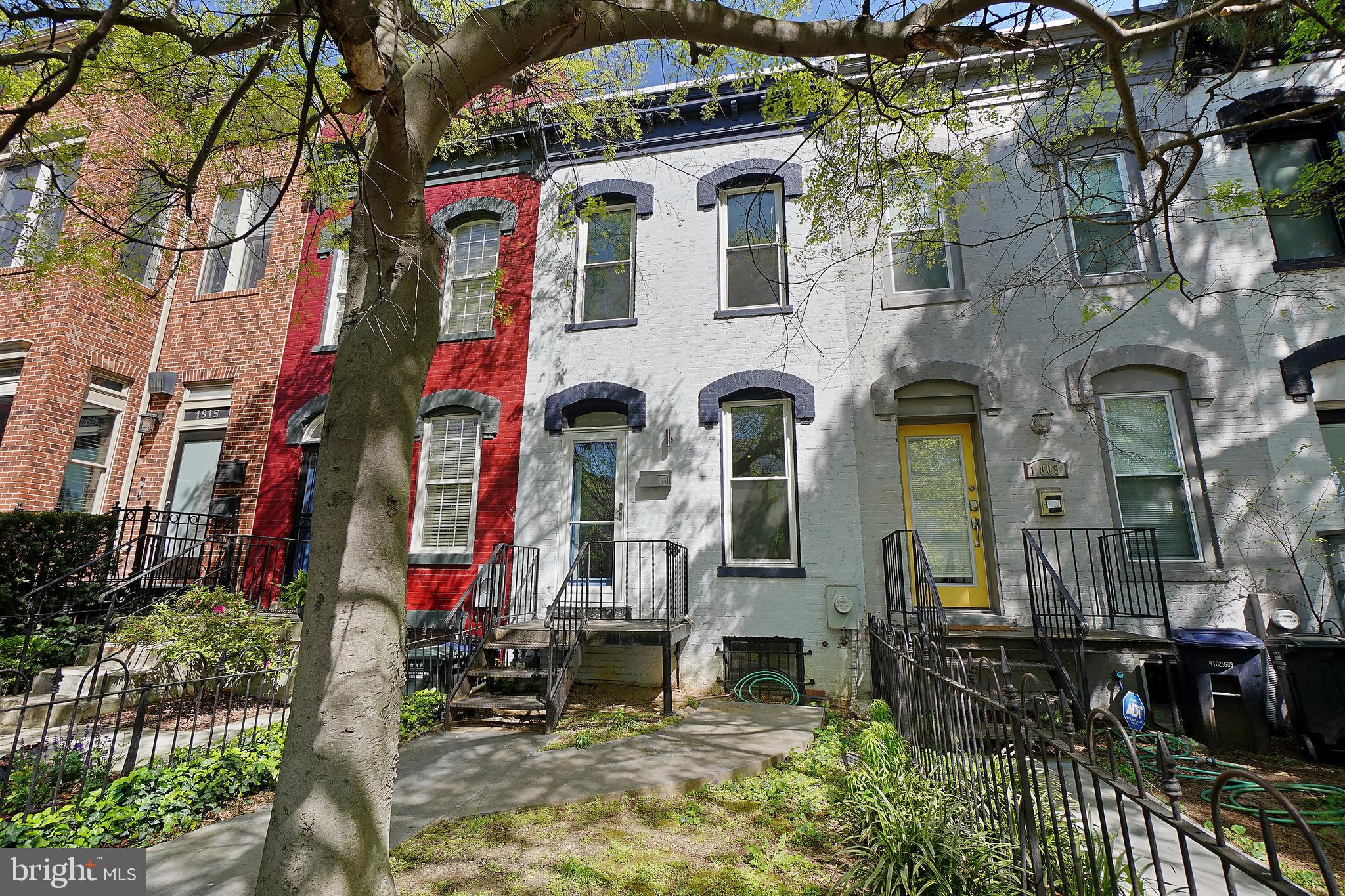 1811 6th St NW