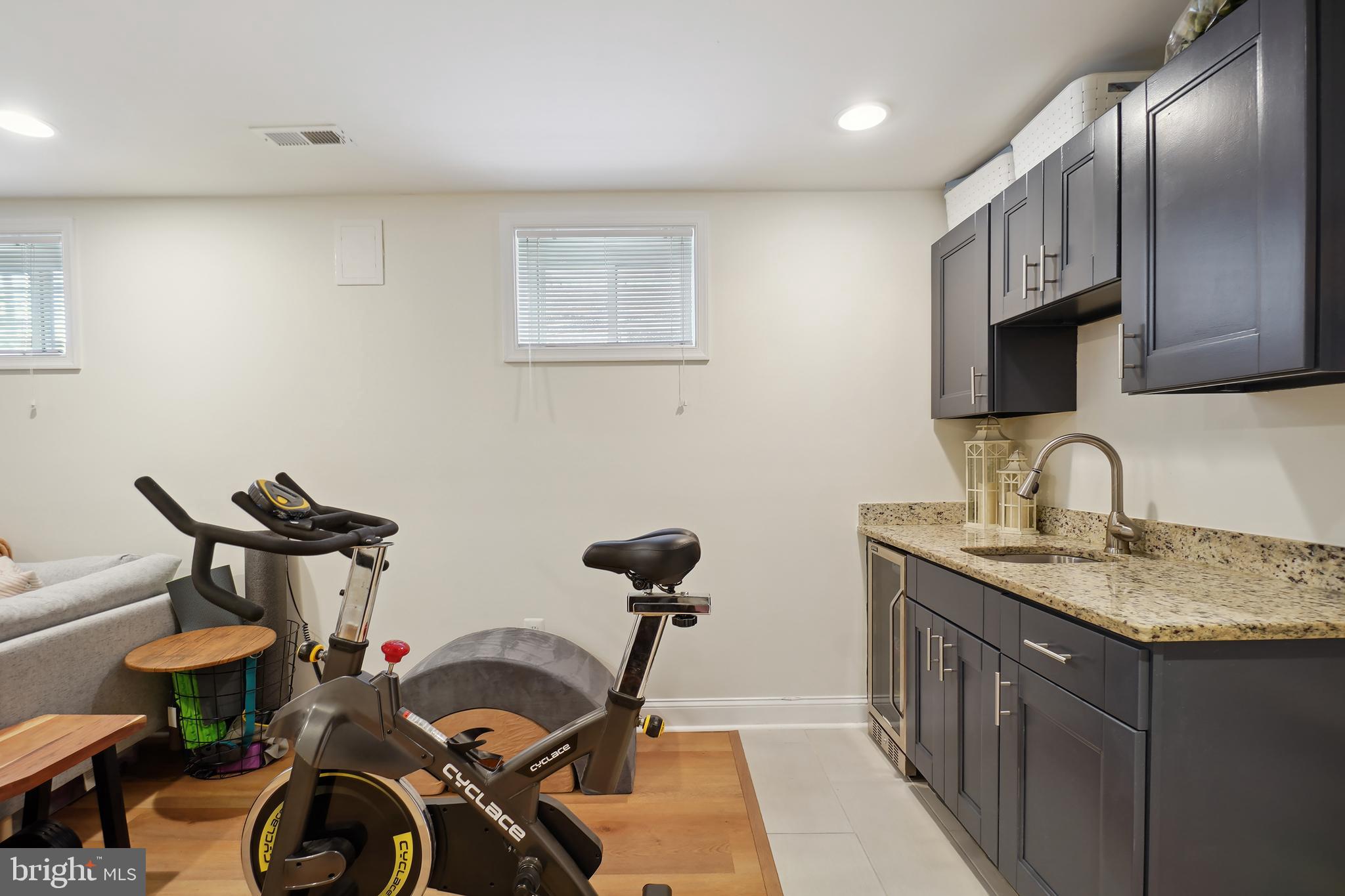13 Tuckerman St NW