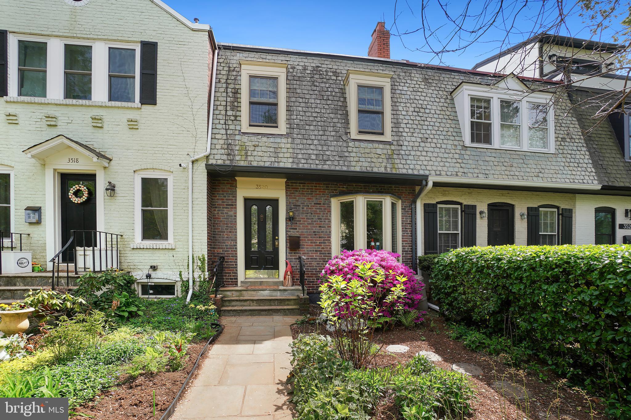 3520 S St NW