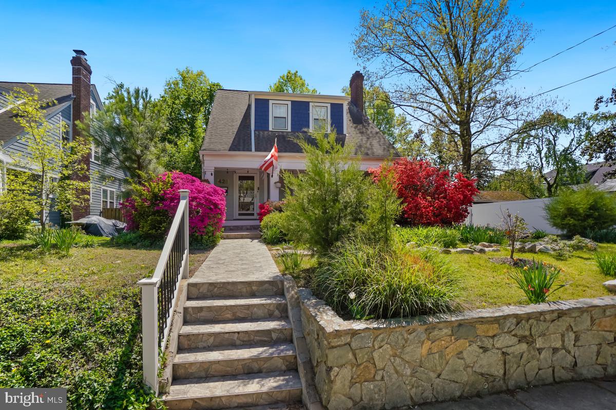 428 WHITTIER STREET NW