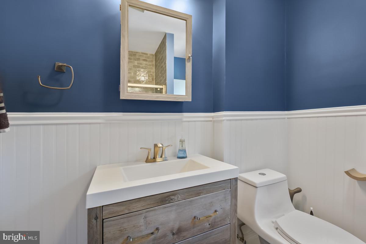 428 WHITTIER STREET NW