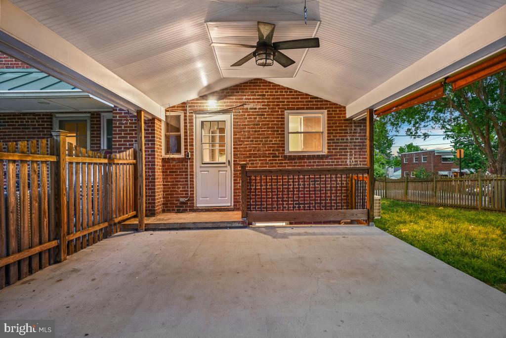 6532 NORTH CAPITOL STREET NW