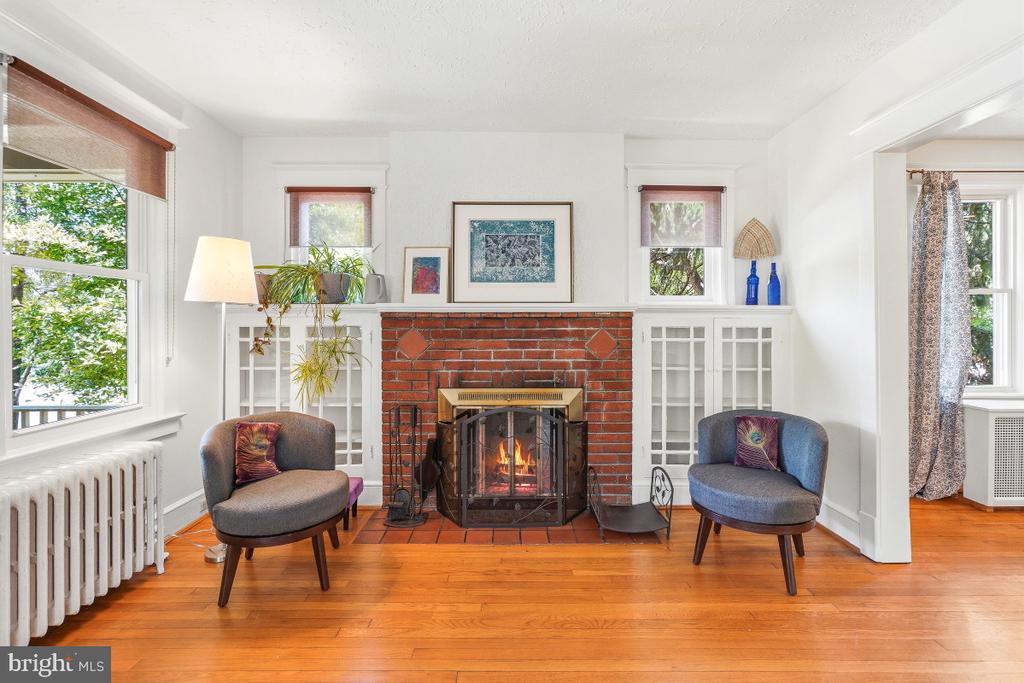 6031 3RD STREET NW