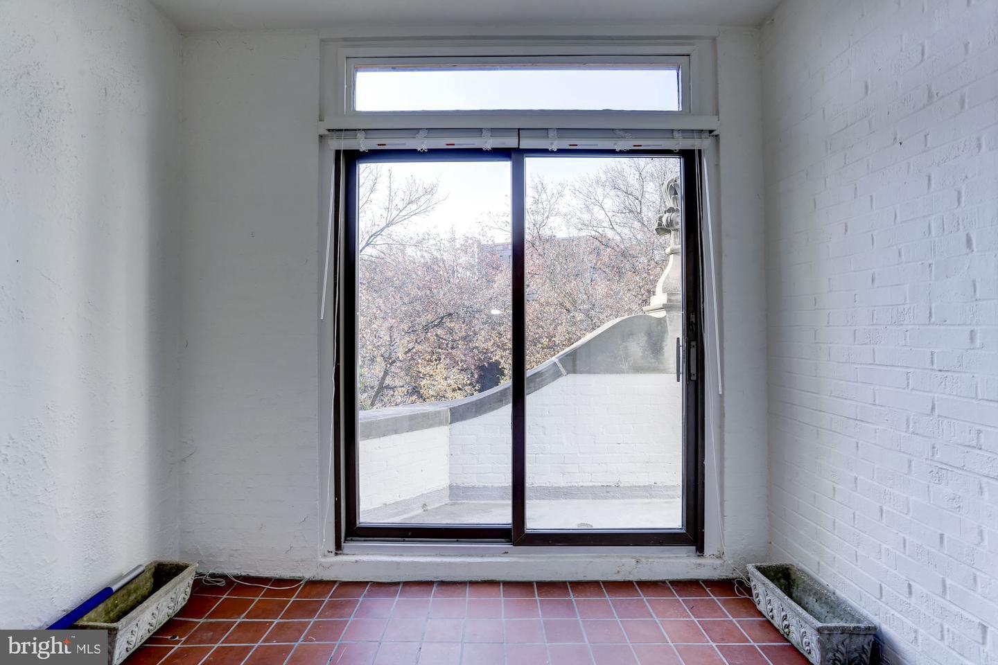 4701 CONNECTICUT AVENUE NW Unit: 300