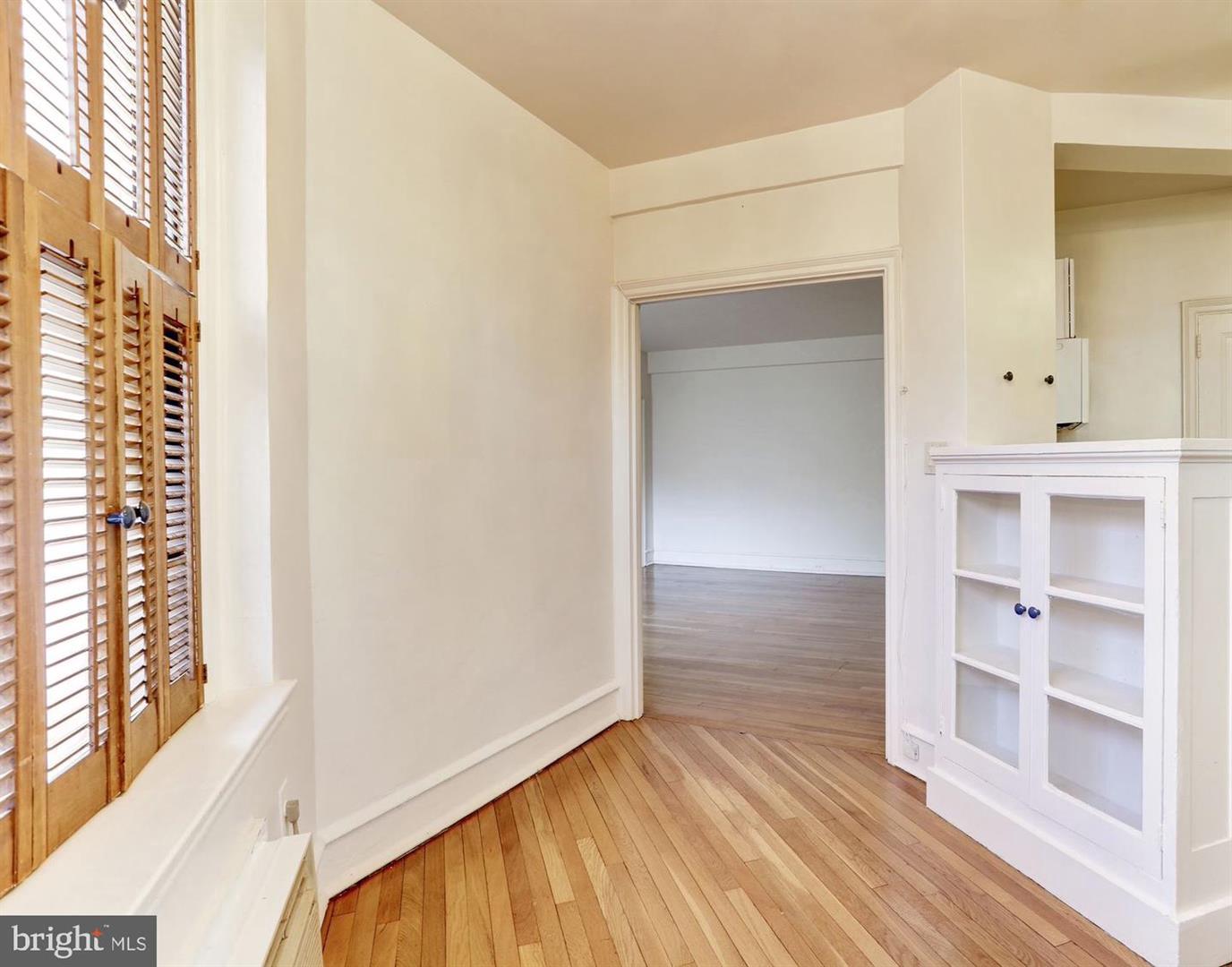 4701 CONNECTICUT AVENUE NW Unit: 300