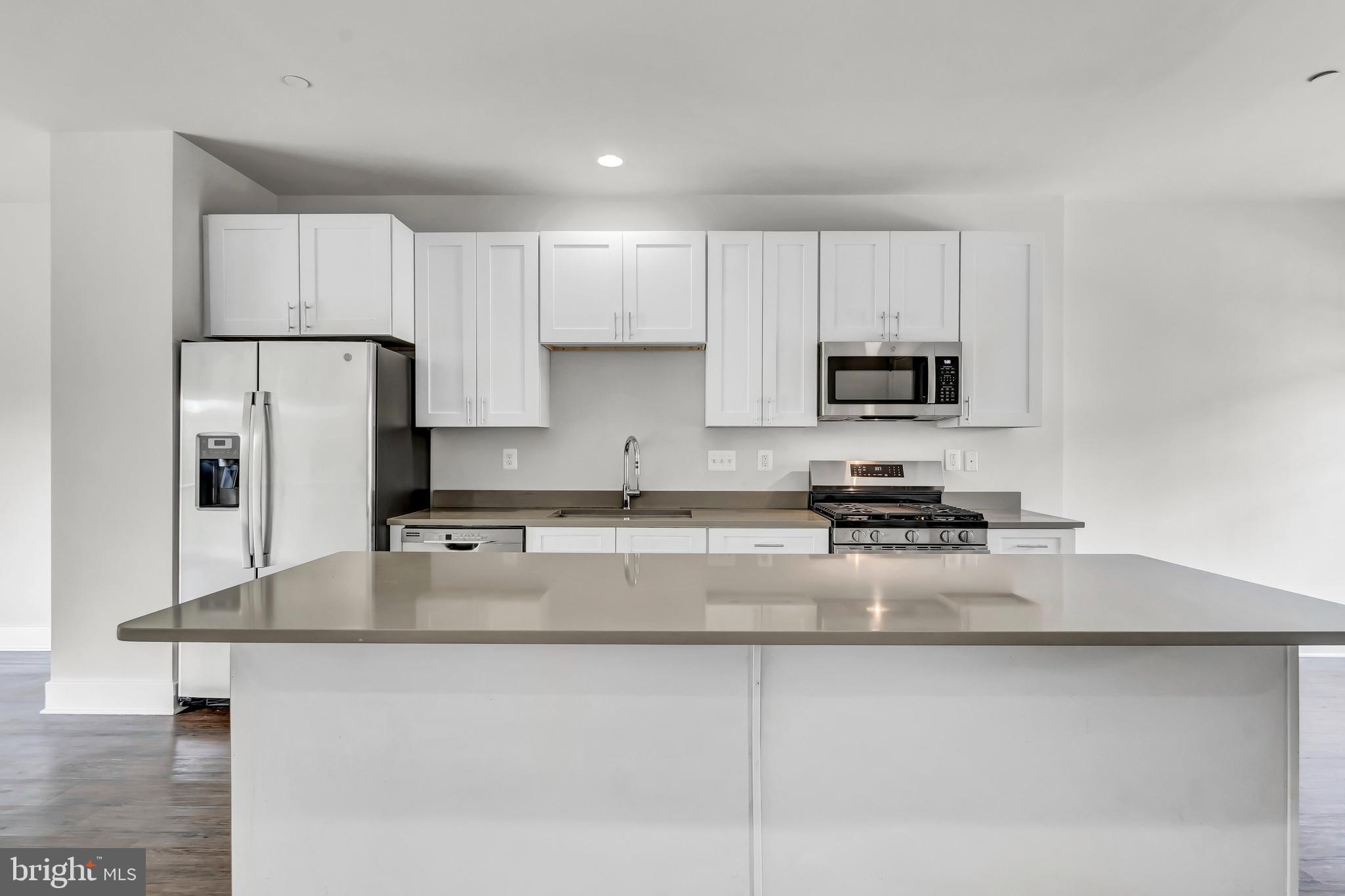 7720 Lexington Ct