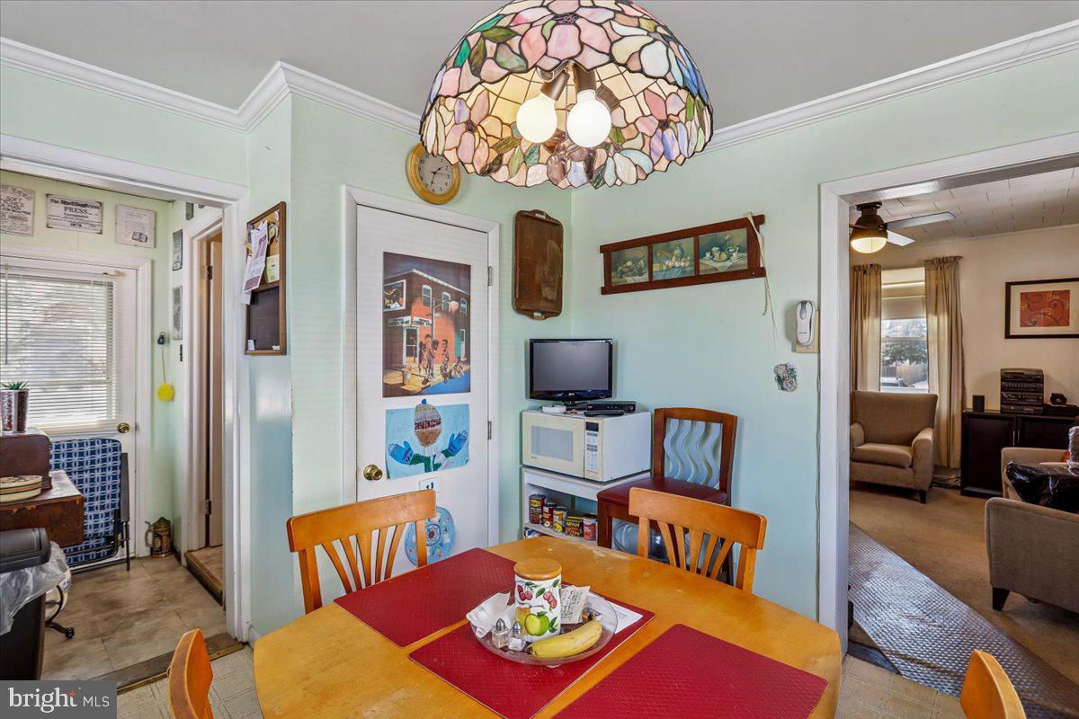 5611 BIRCHWOOD AVENUE