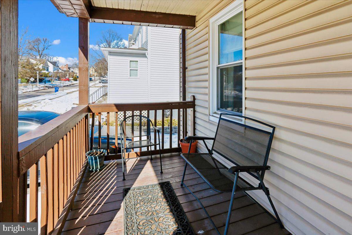 5611 BIRCHWOOD AVENUE