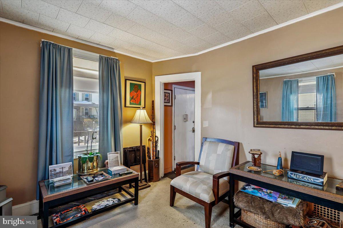 5611 BIRCHWOOD AVENUE