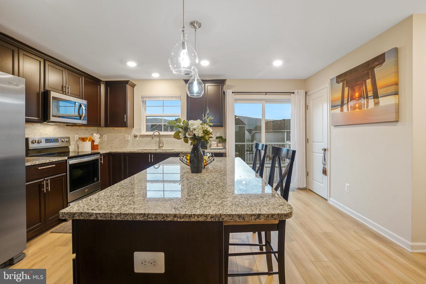 111 Summit Ave