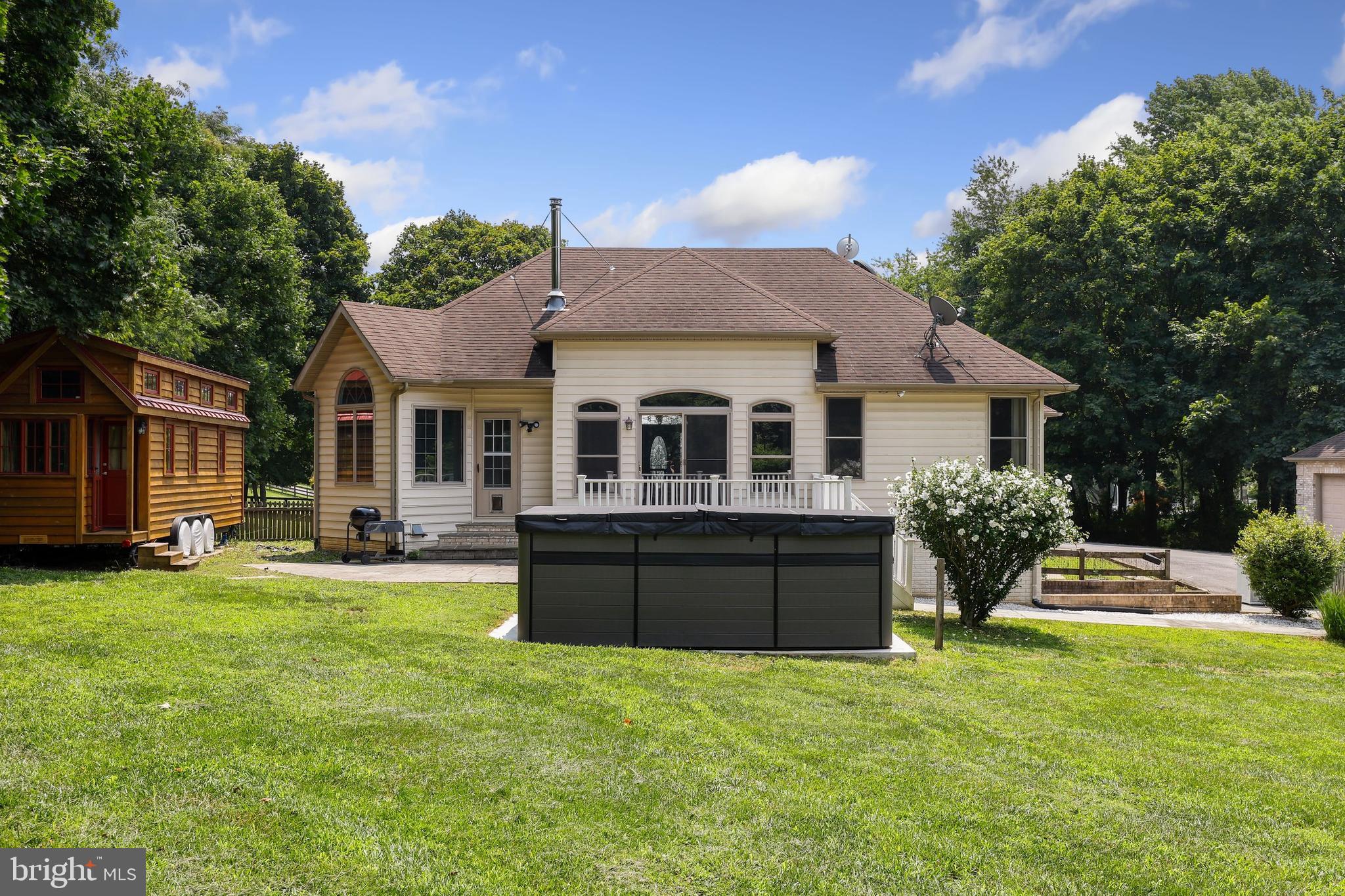 1930 Long Corner Rd