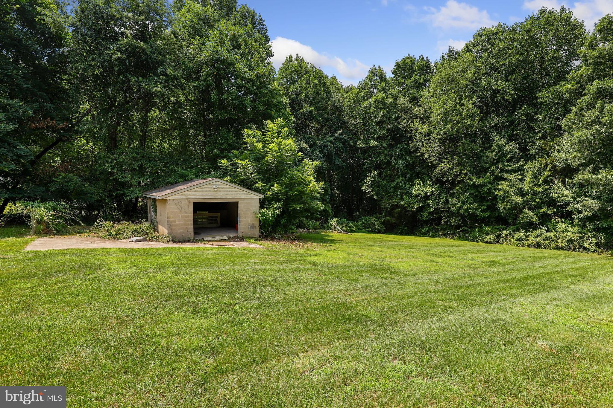 1930 Long Corner Rd