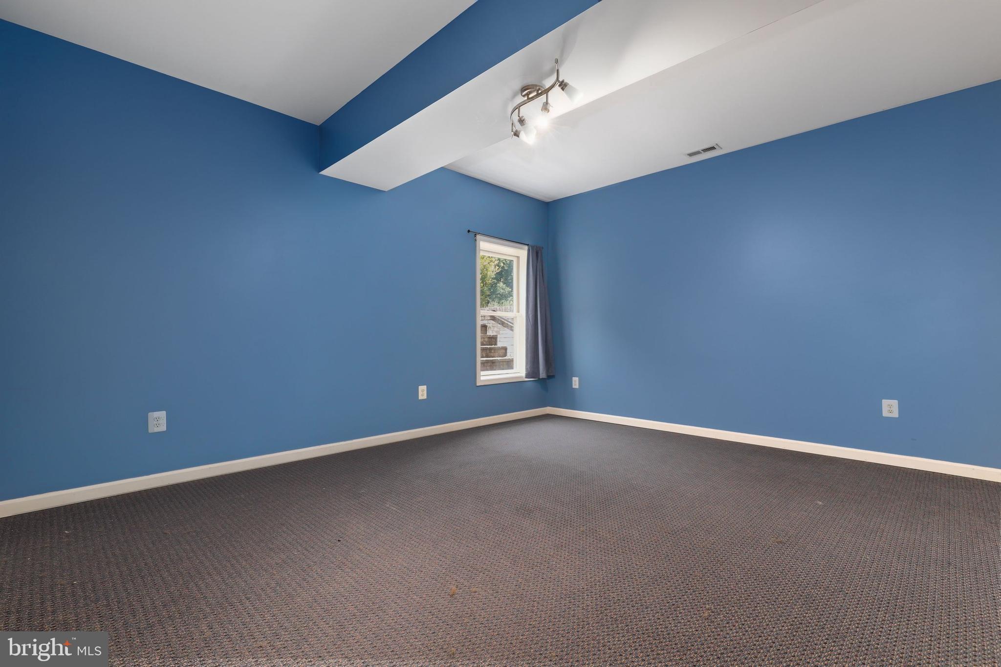 1930 Long Corner Rd