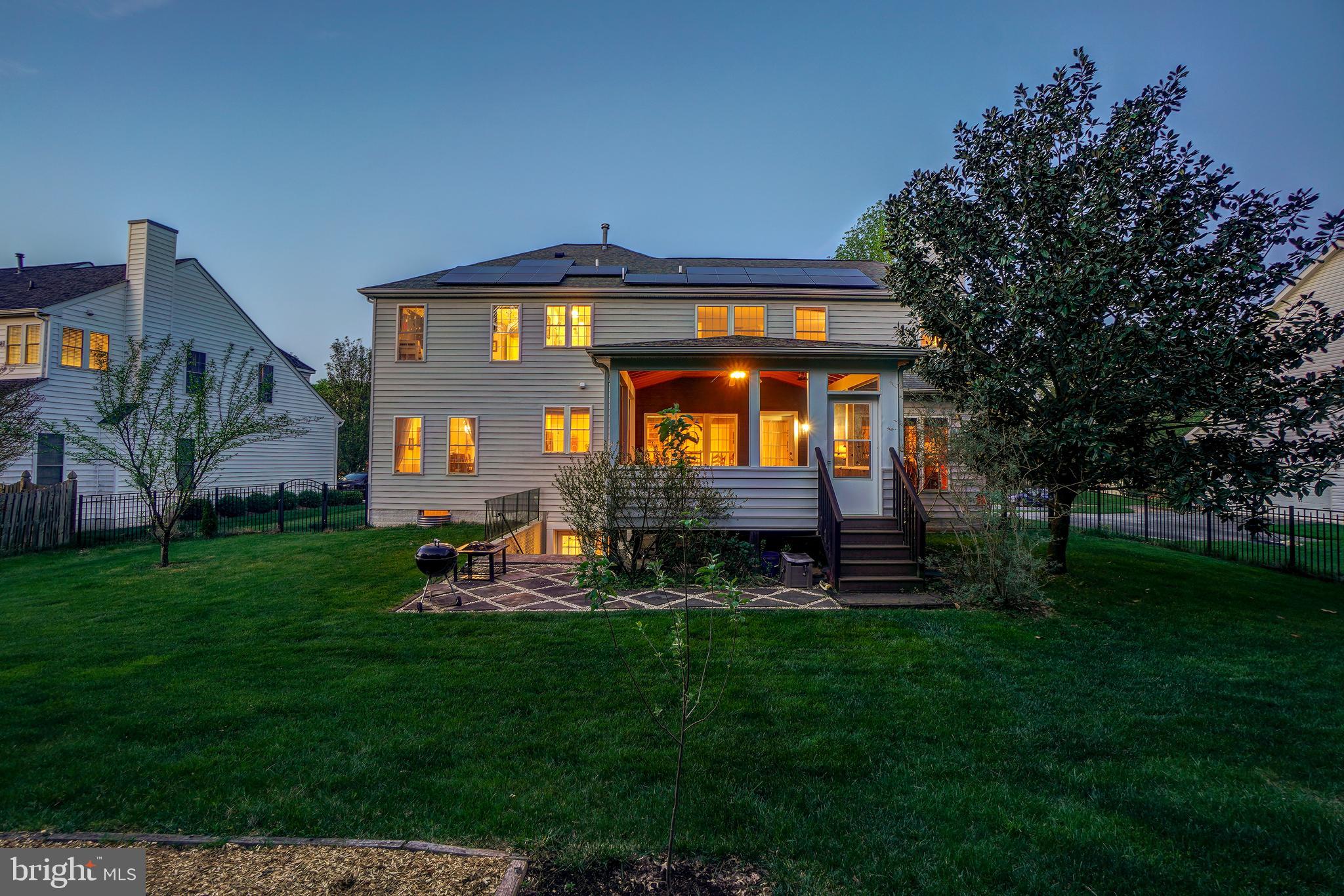 5228 Grovemont Dr
