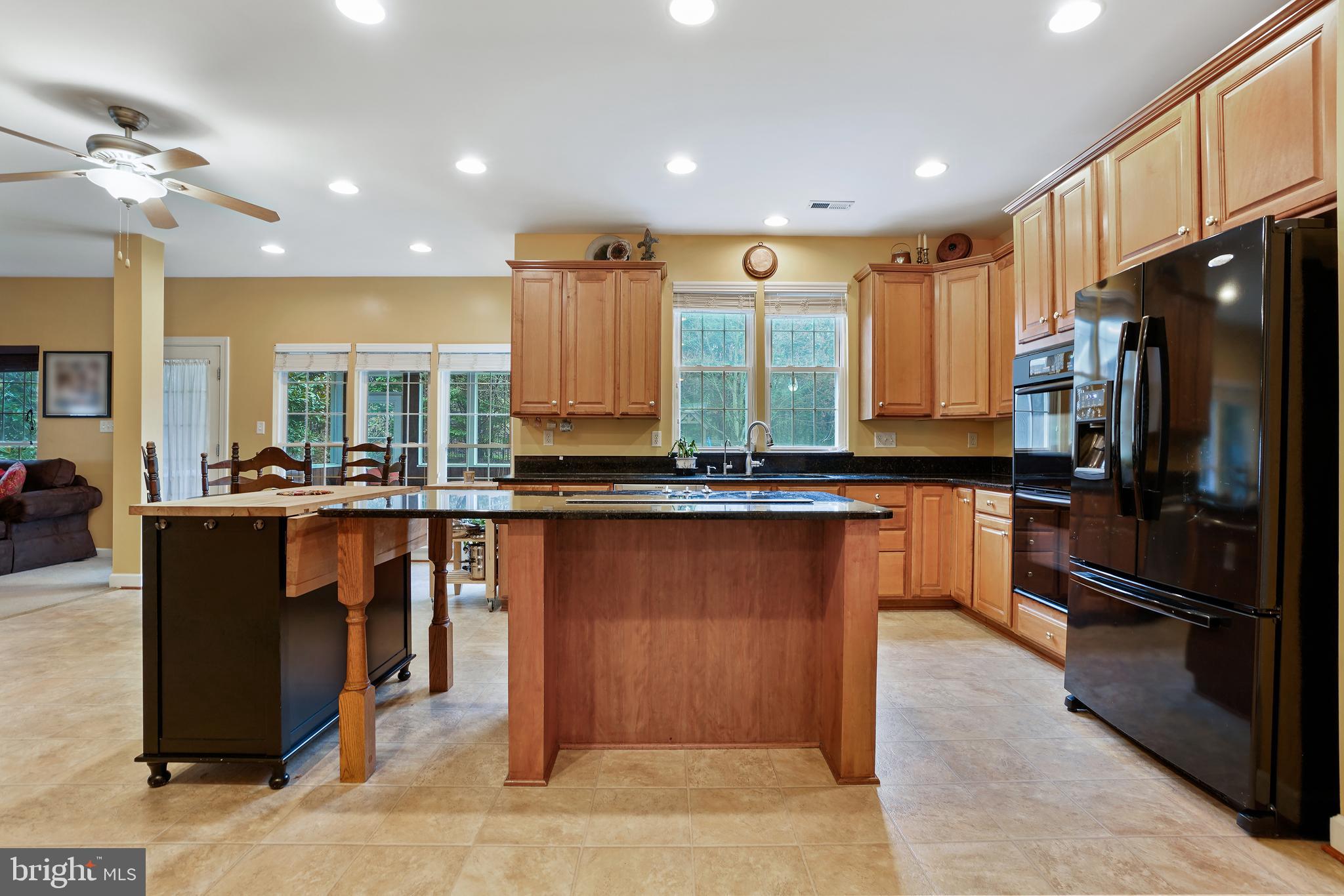 5228 Grovemont Dr