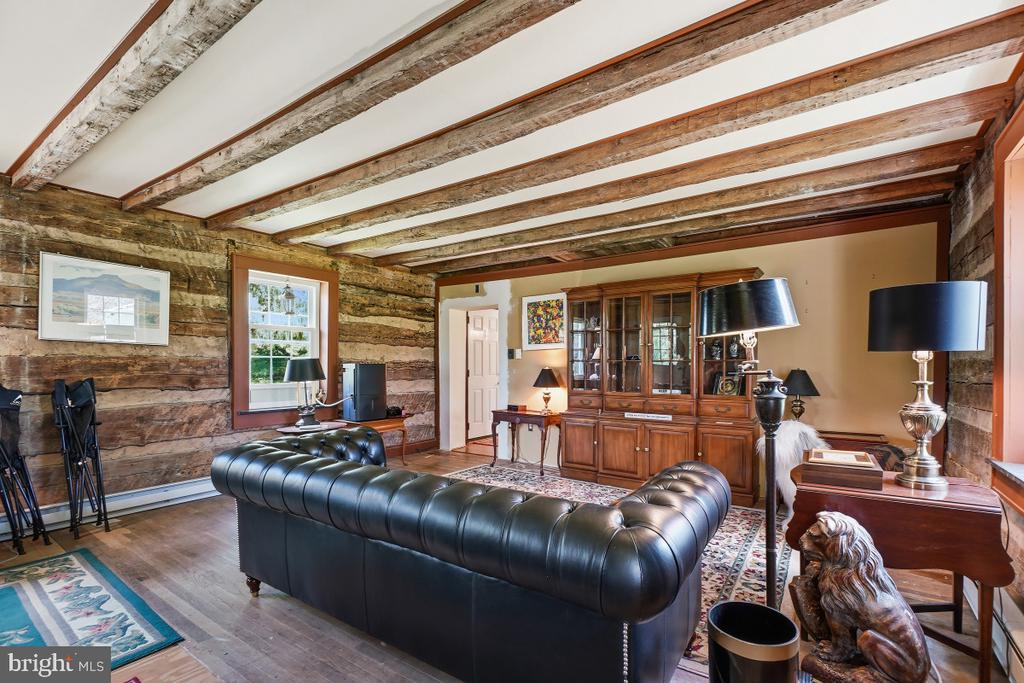 1420 DAISY ROAD