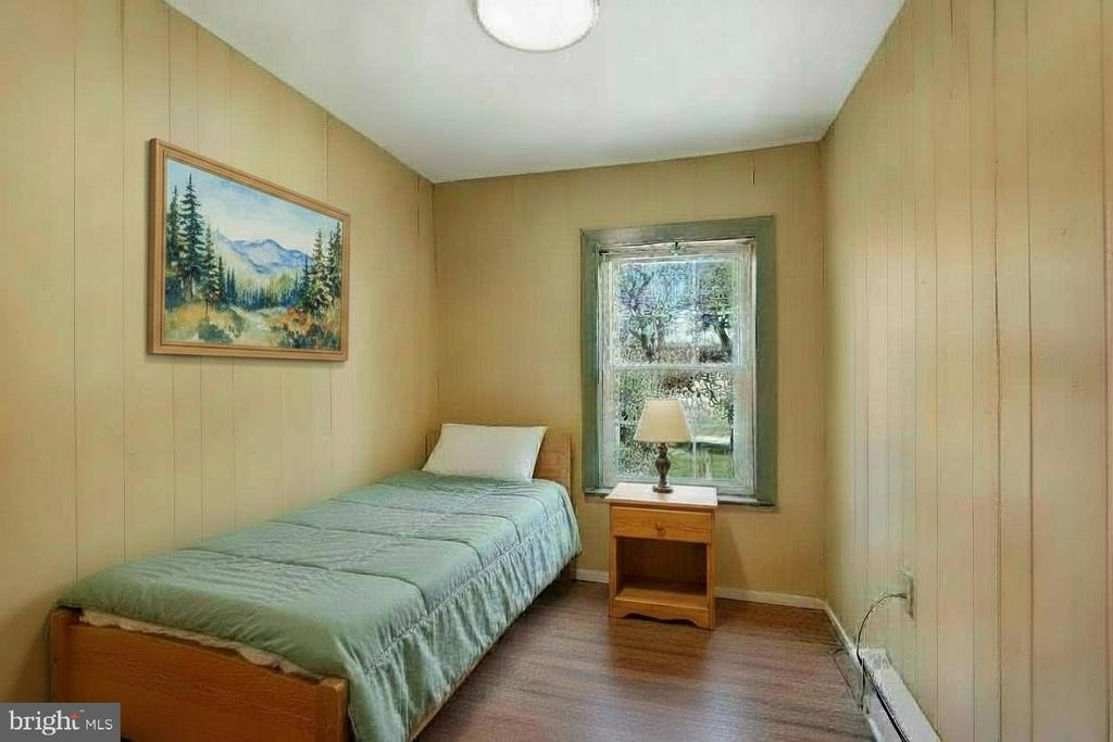 1420 DAISY ROAD