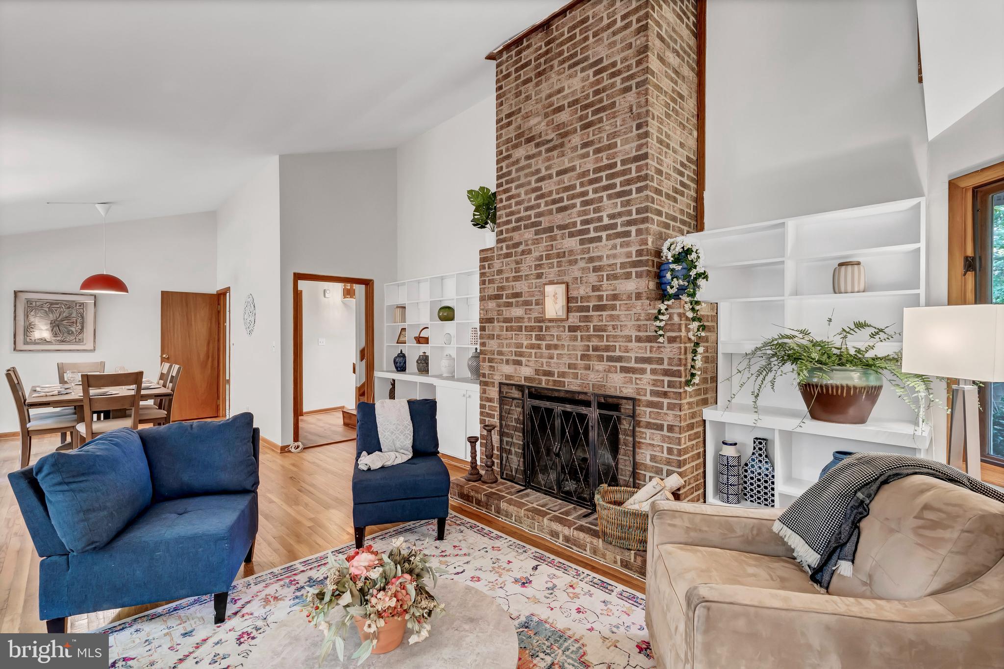 12211 BROOKHAVEN DRIVE