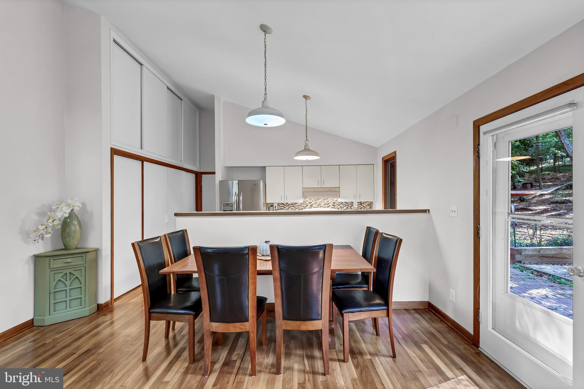 12211 BROOKHAVEN DRIVE