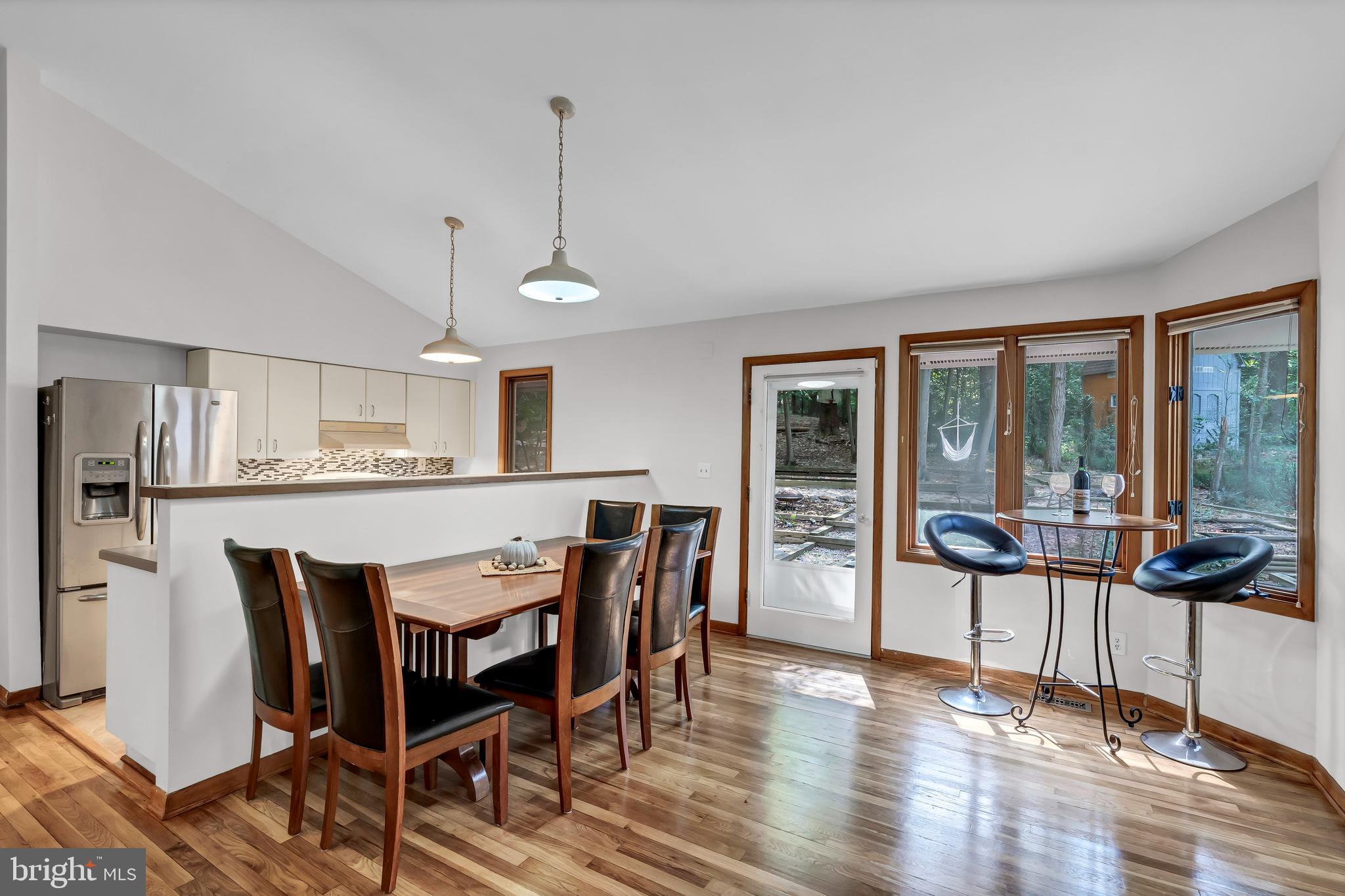 12211 BROOKHAVEN DRIVE