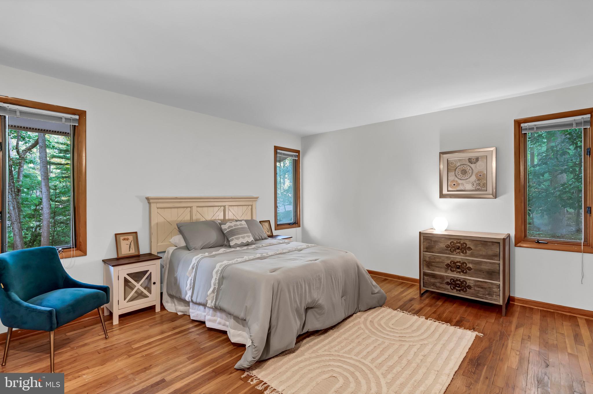 12211 BROOKHAVEN DRIVE