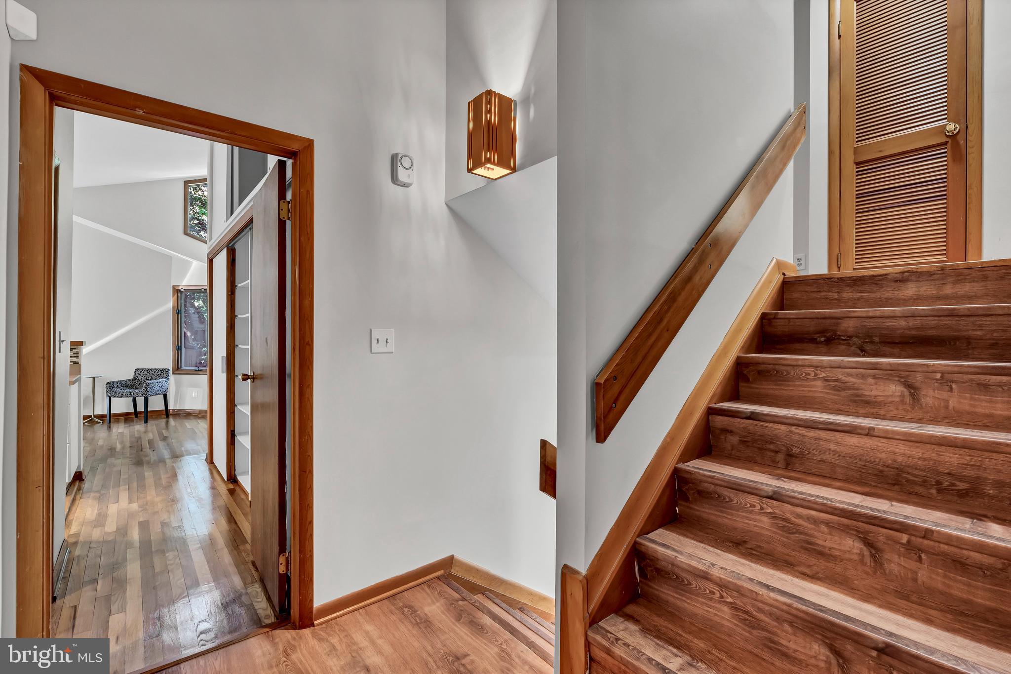 12211 BROOKHAVEN DRIVE