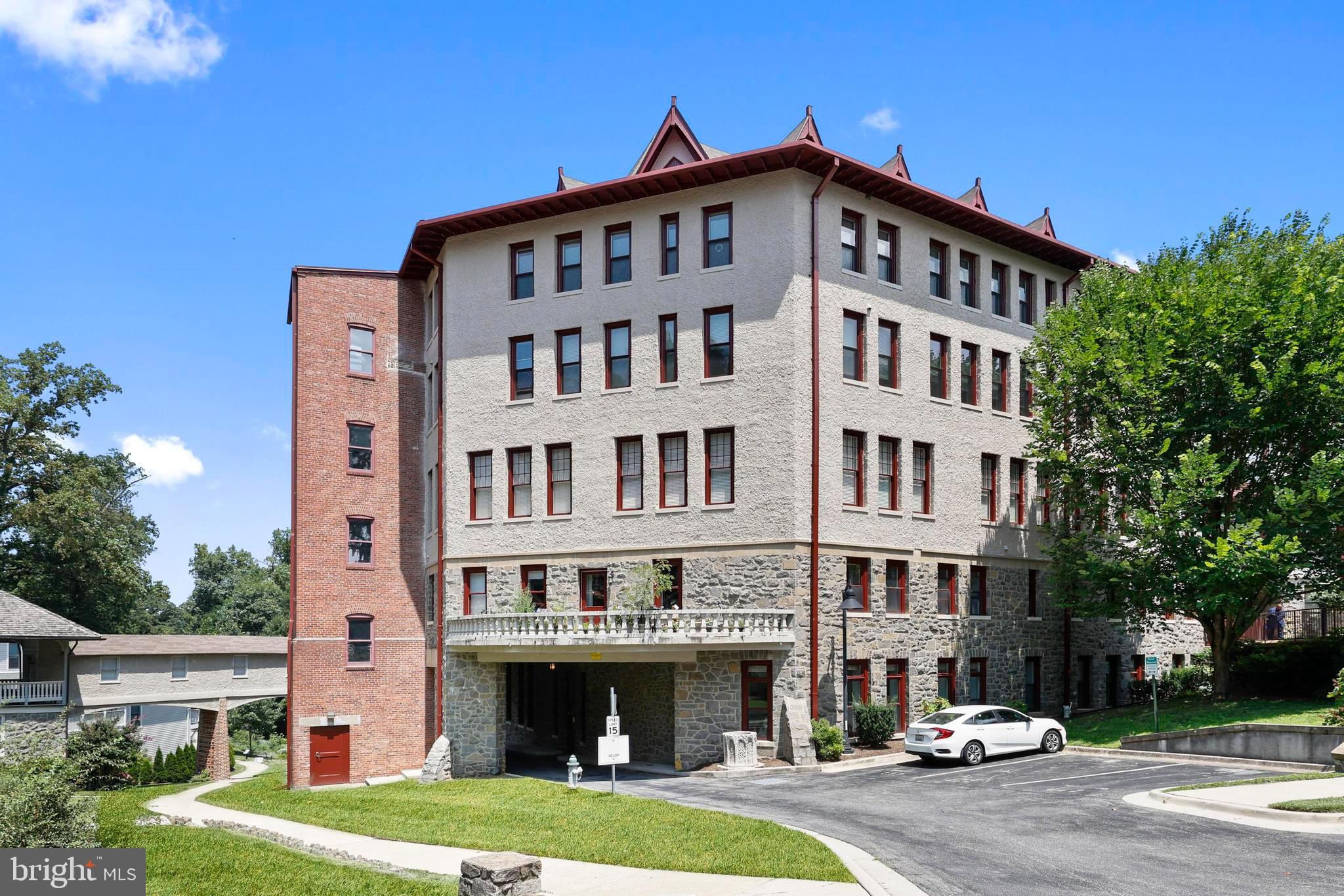 9610 Dewitt DRIVE Unit: BB03