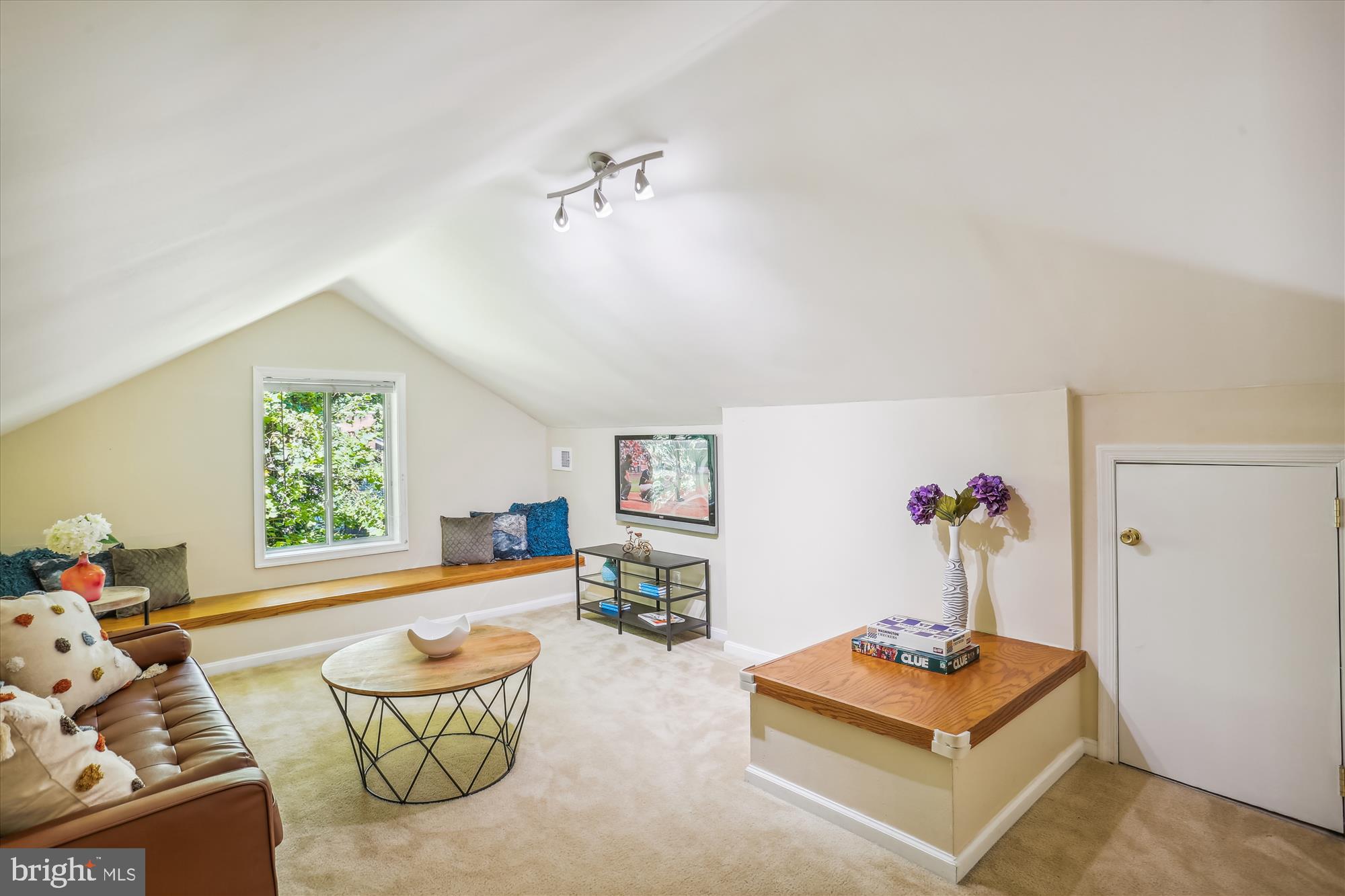 12304 Clement Ln