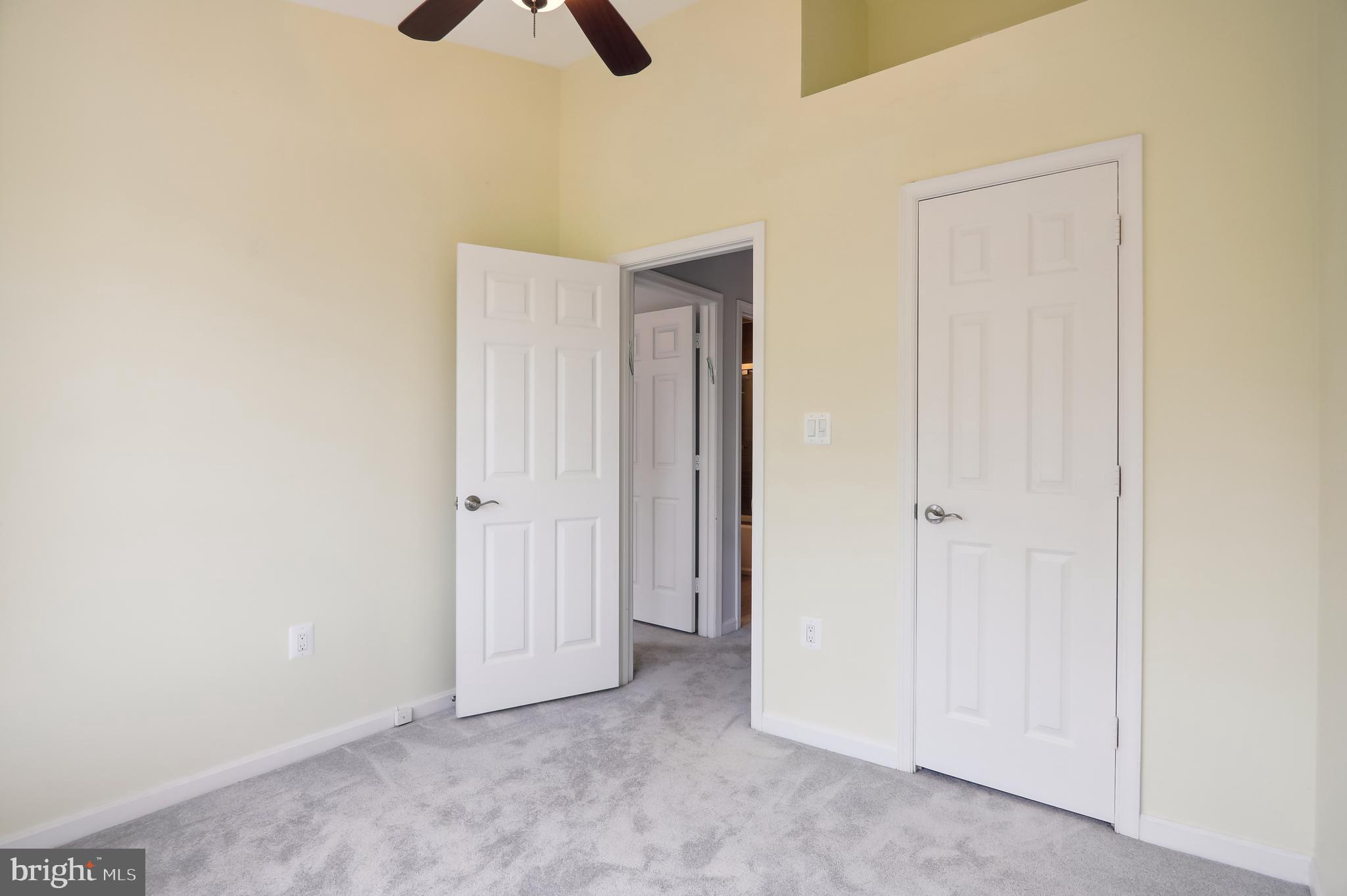 11247 Watermill Ln