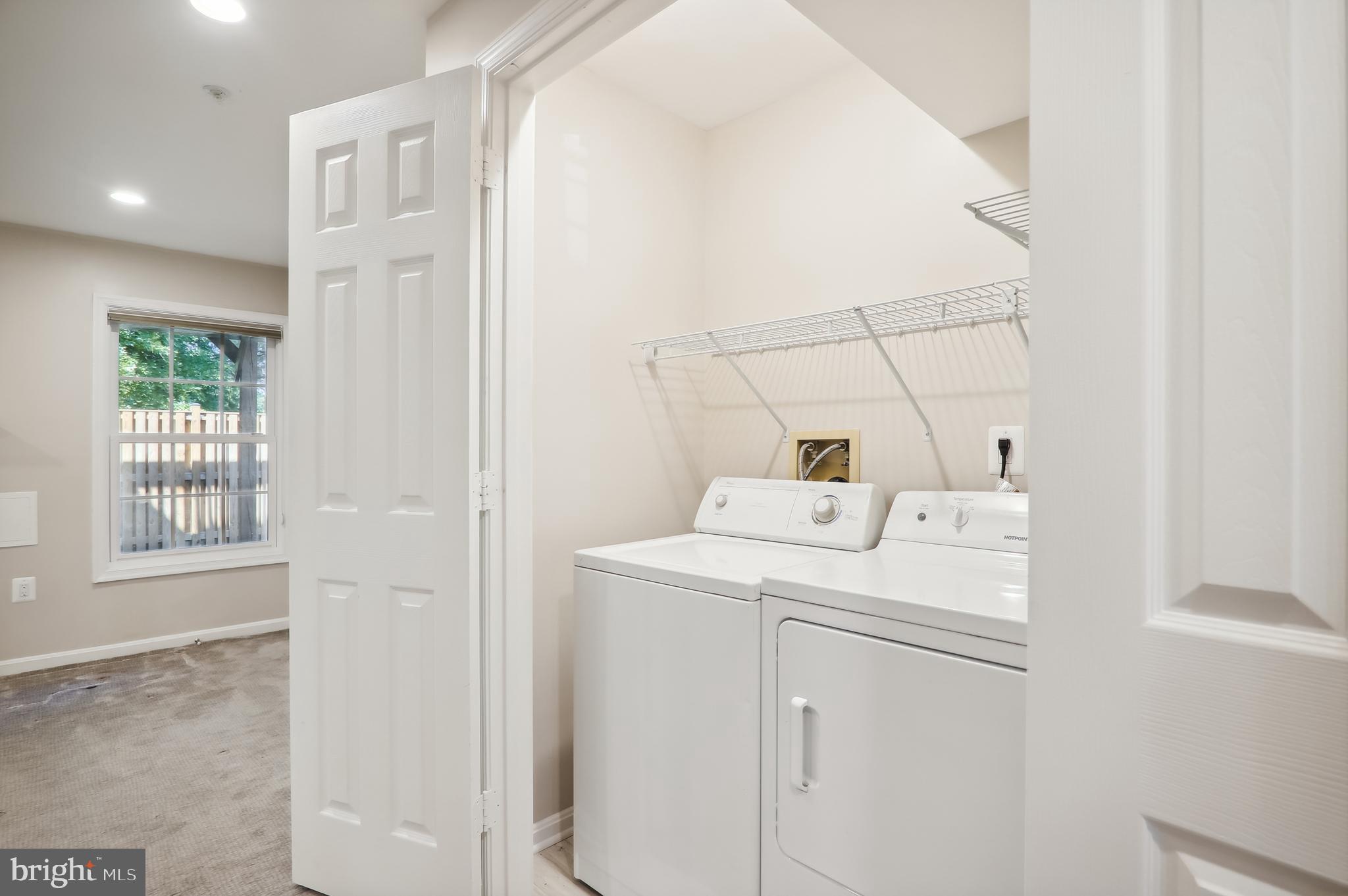 11247 Watermill Ln