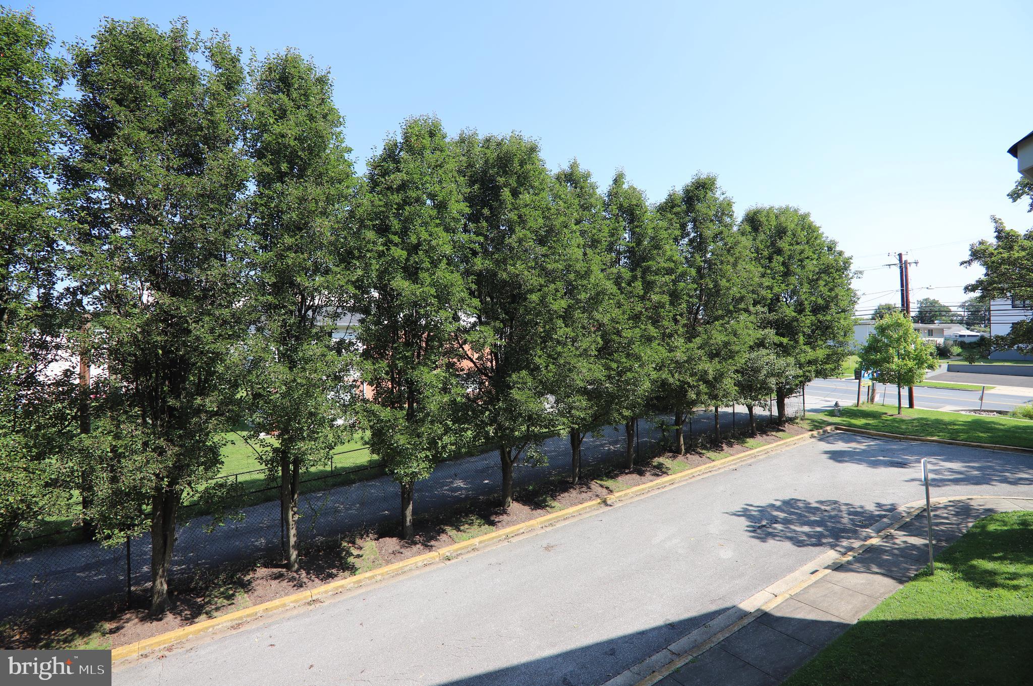 11247 Watermill Ln